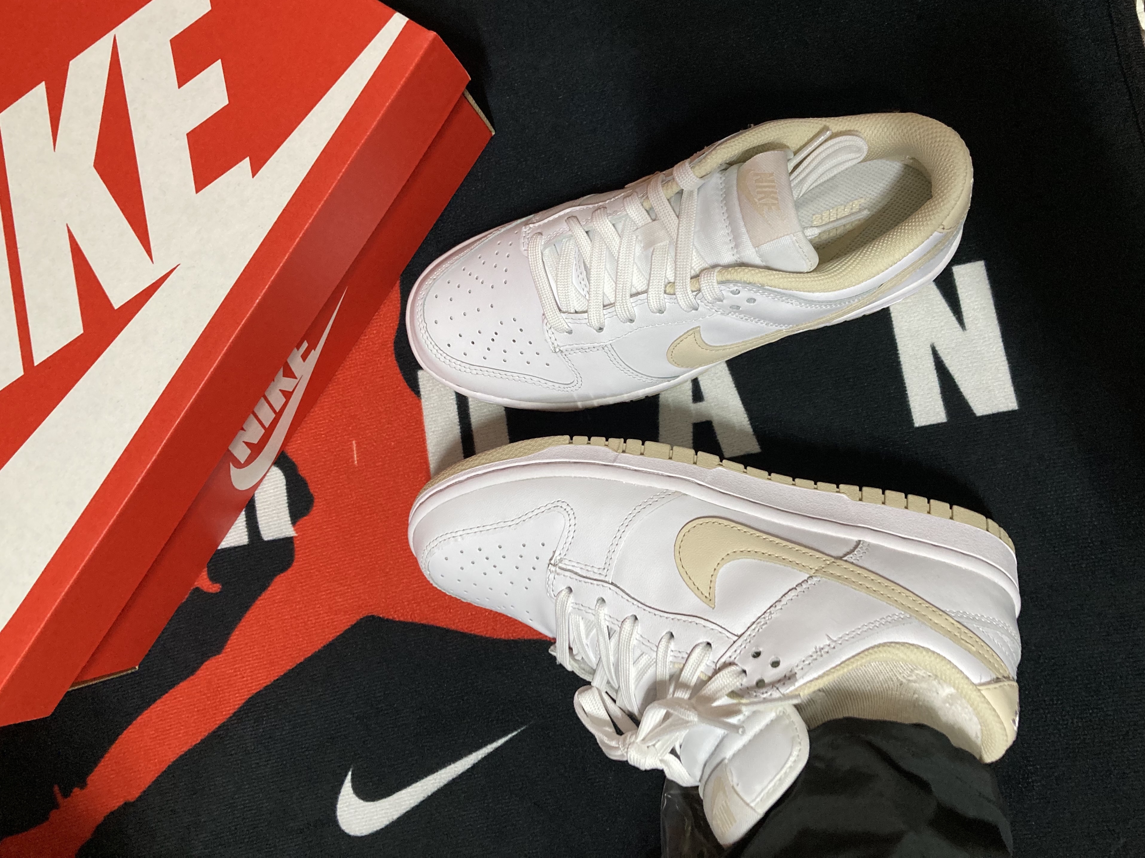 (W) Nike Dunk Low Pearl White 착용 스타일 - 2