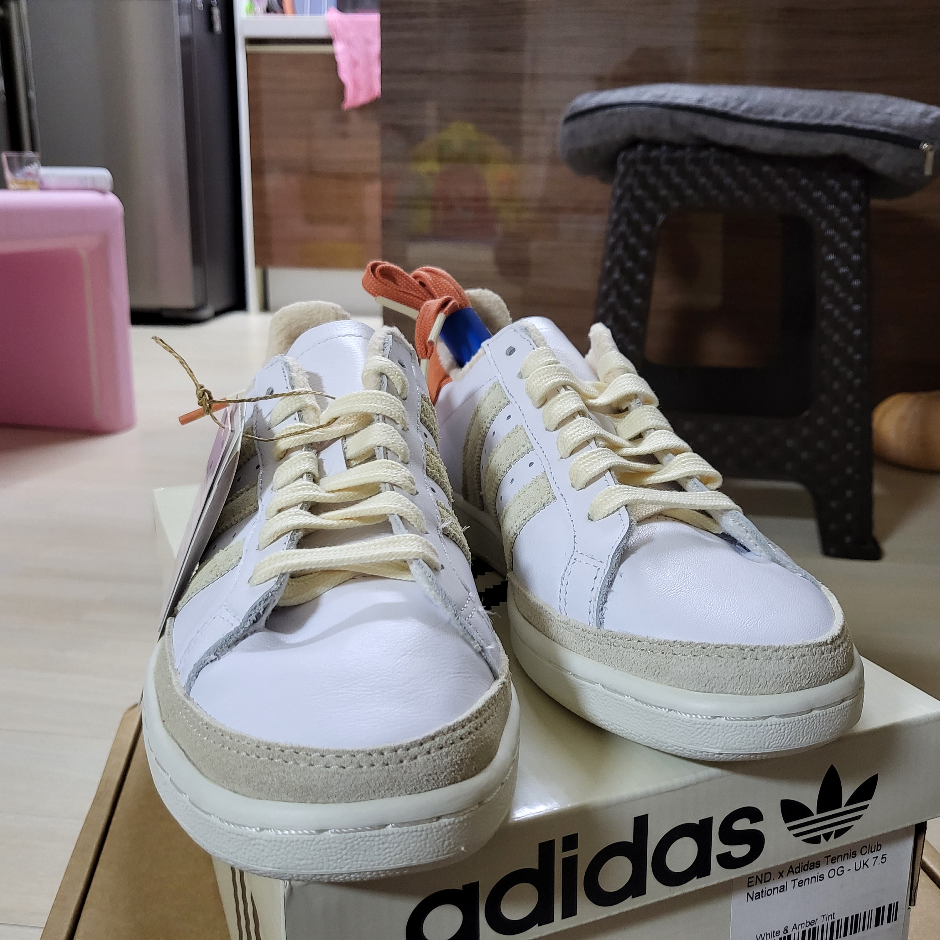 Adidas x END. National Tennis OG Tennis Club 착용 스타일 - 4