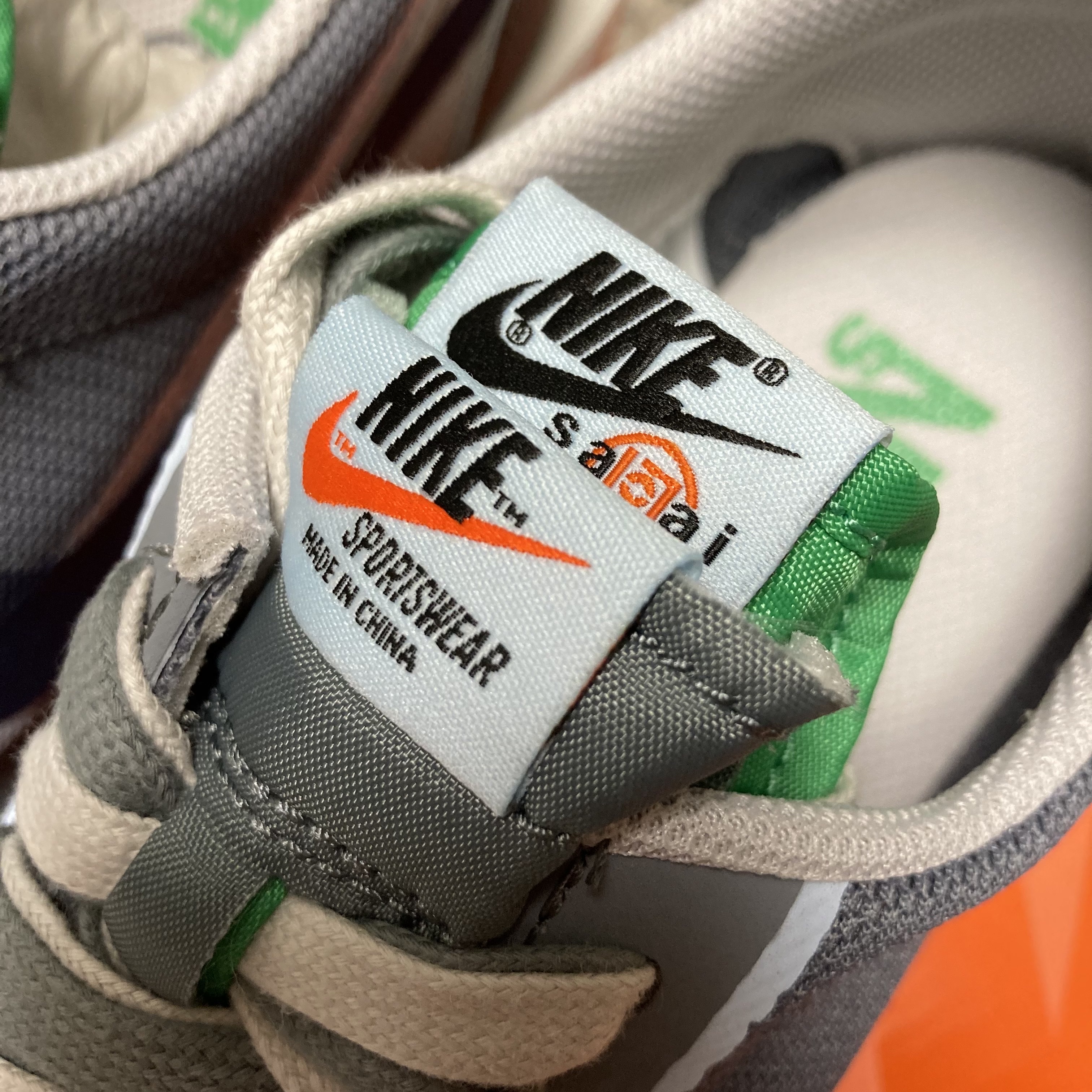 Nike x Sacai x Clot LDWaffle Cool Grey 착용 스타일 - 2