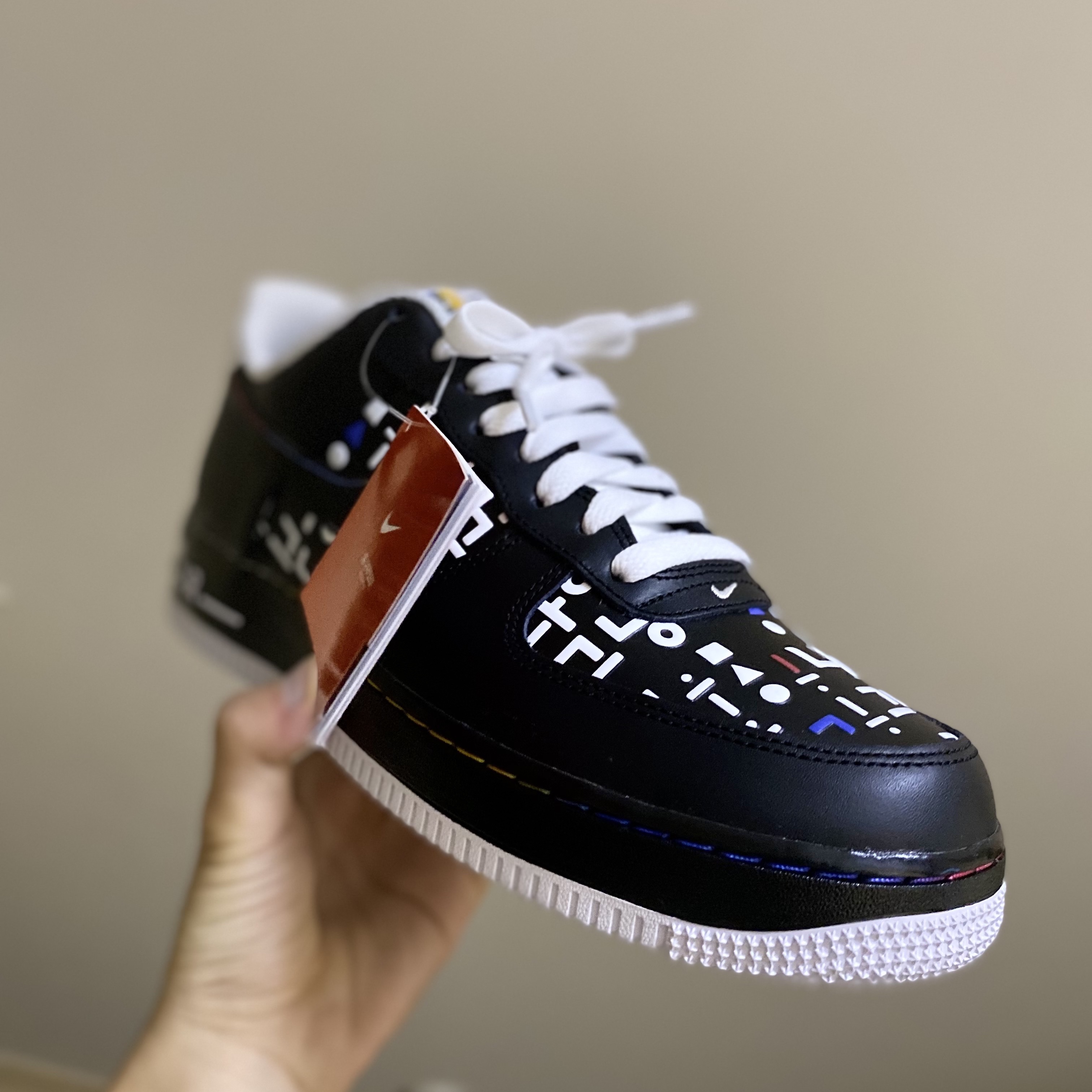 Nike Air Force 1 '07 LV8 Hangul Day 착용 스타일 - 4