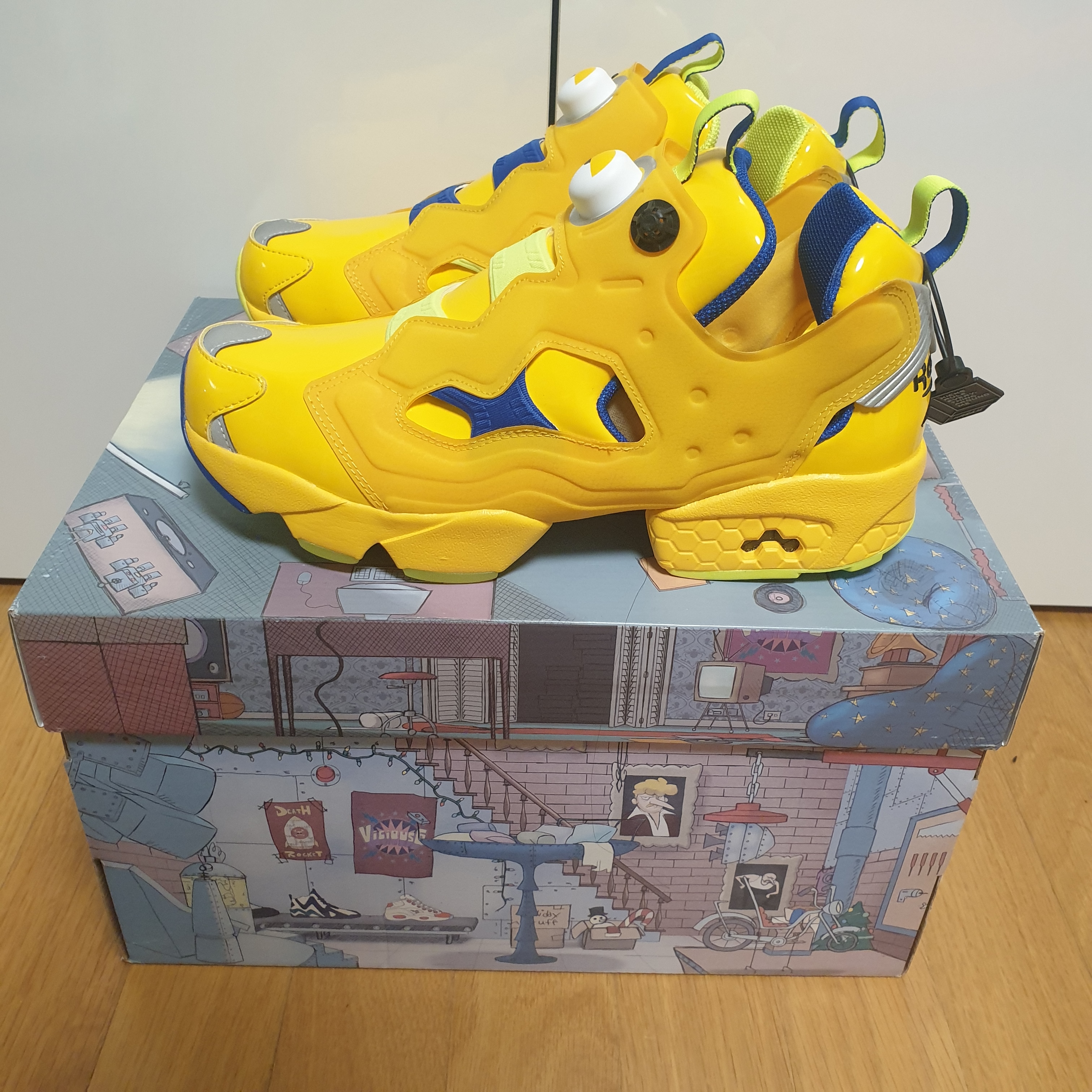 Reebok x Minions Instapump Fury Minions 착용 스타일 - 2