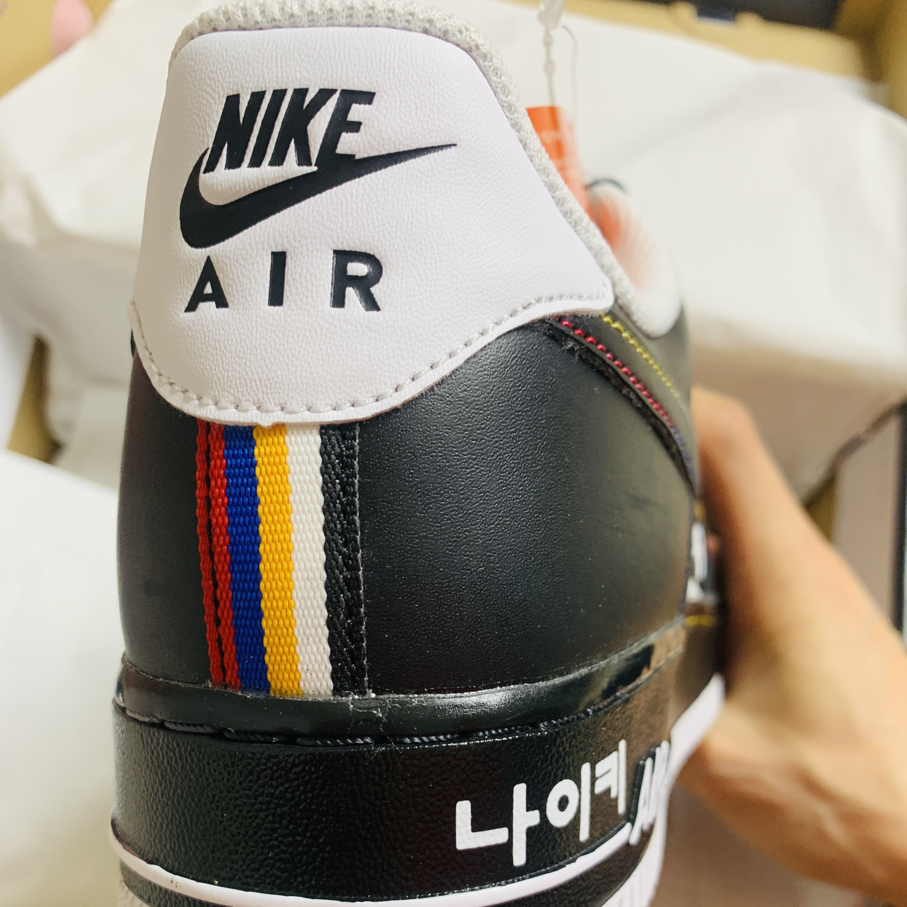 Nike Air Force 1 '07 LV8 Hangul Day 착용 스타일 - 4