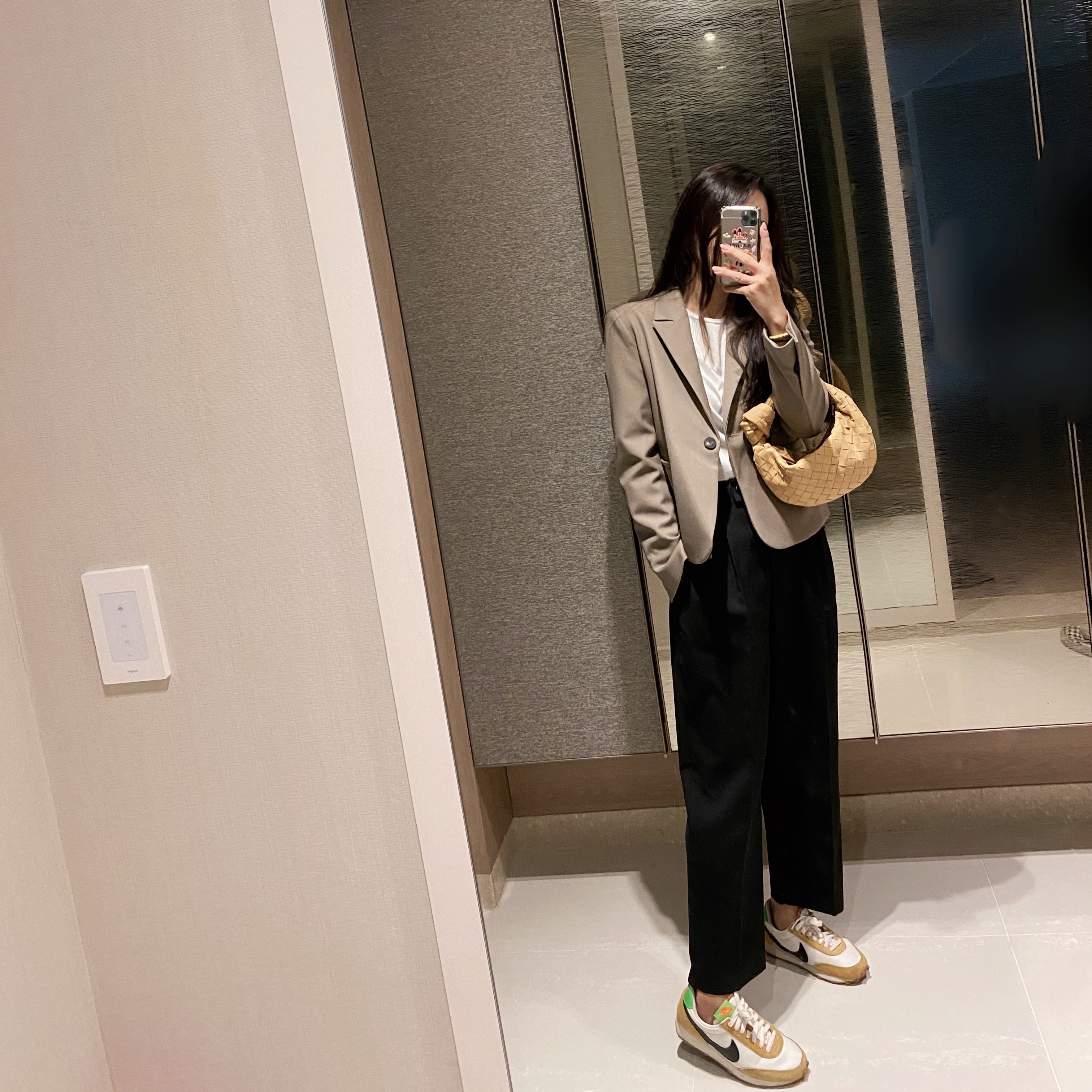 (W) Nike Daybreak Wheat 착용 스타일 - 1