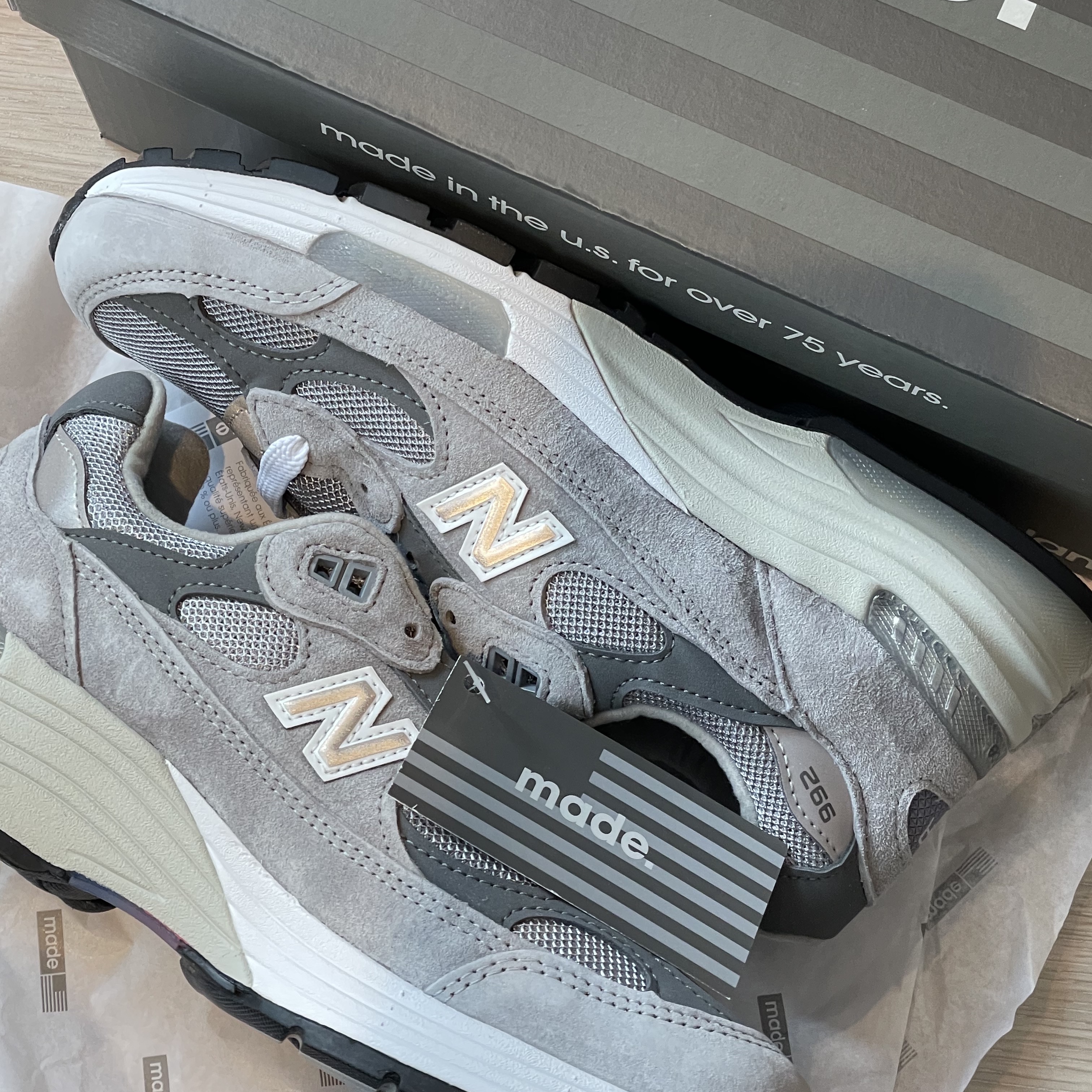New Balance 992 Made in USA Grey - D Standard 착용 스타일