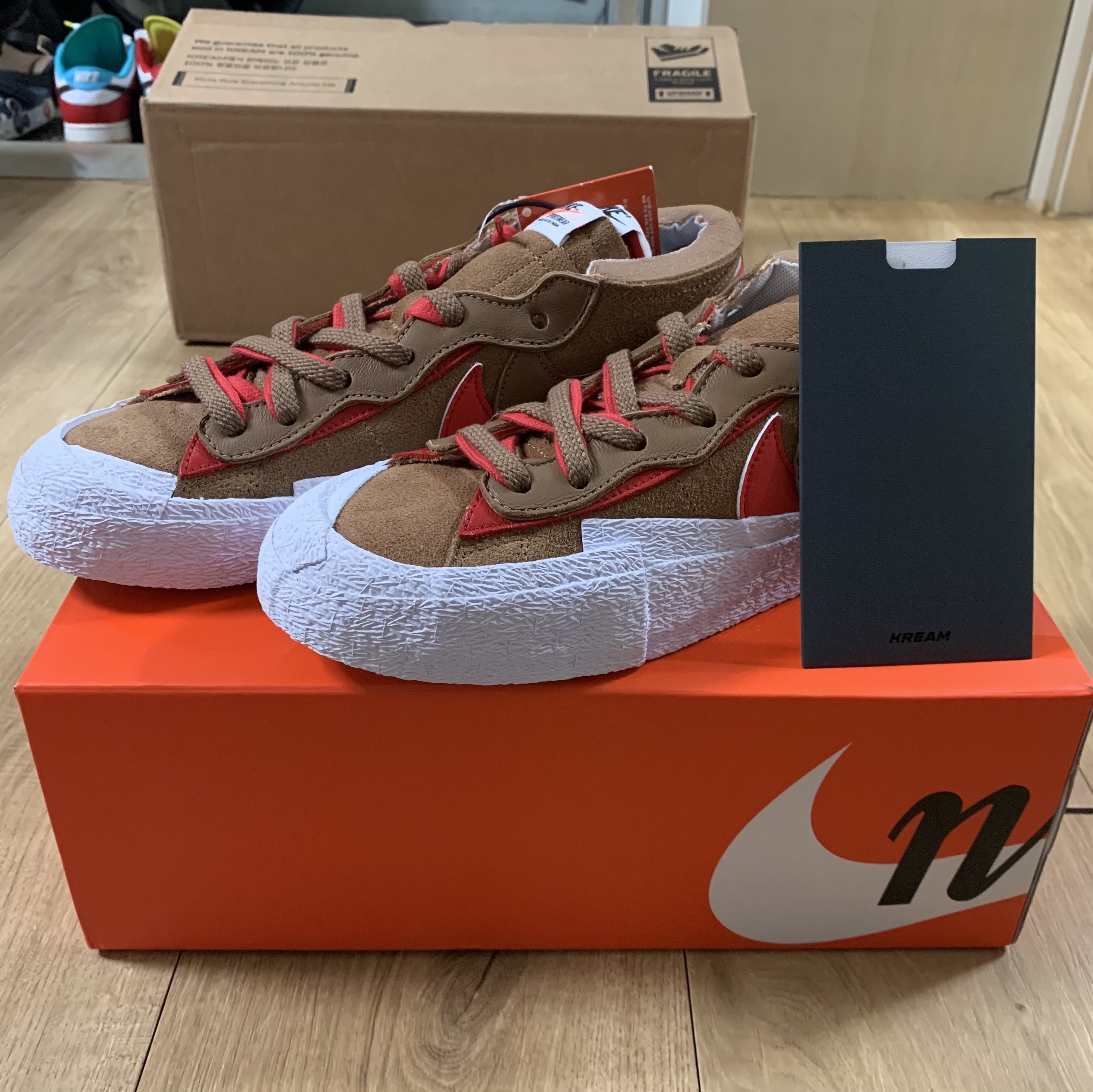 Nike x Sacai Blazer Low British Tan 착용 스타일 - 1