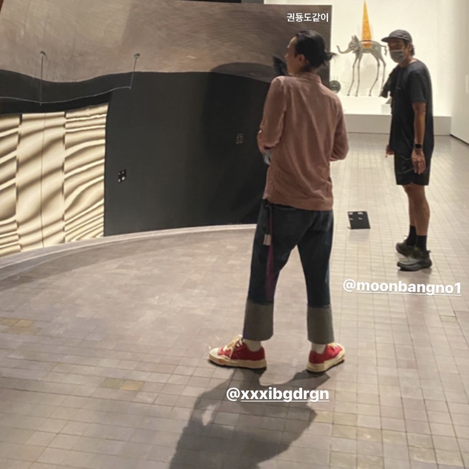 Maison Mihara Yasuhiro Peterson OG Sole Canvas Low Sneakers Black 착용 스타일