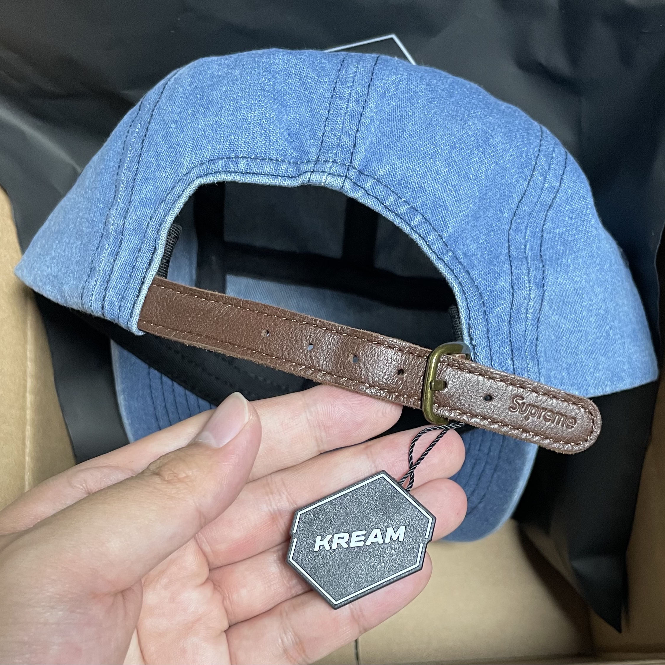 Supreme Washed Chino Twill Camp Cap Denim - 21FW 착용 스타일 - 3