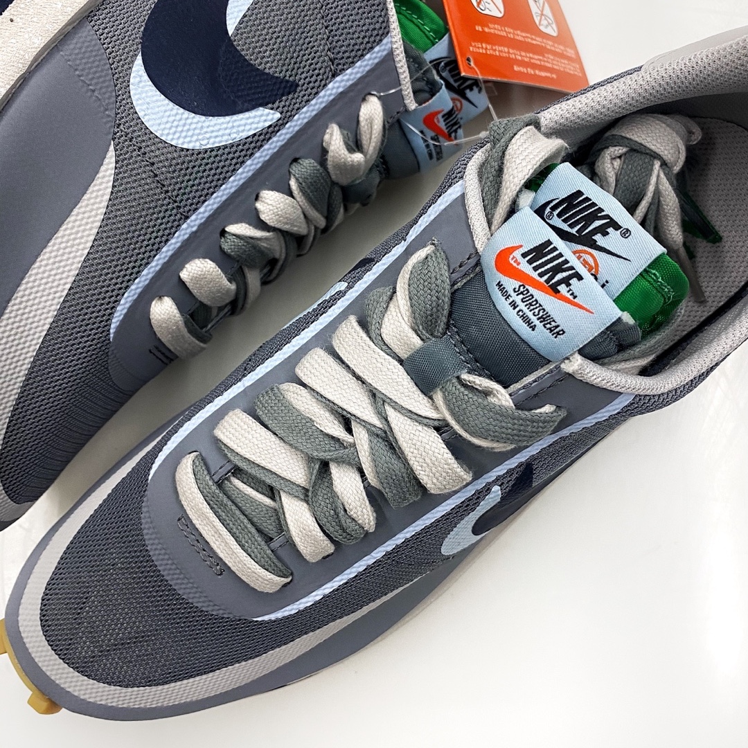 Nike x Sacai x Clot LDWaffle Cool Grey 착용 스타일 - 4