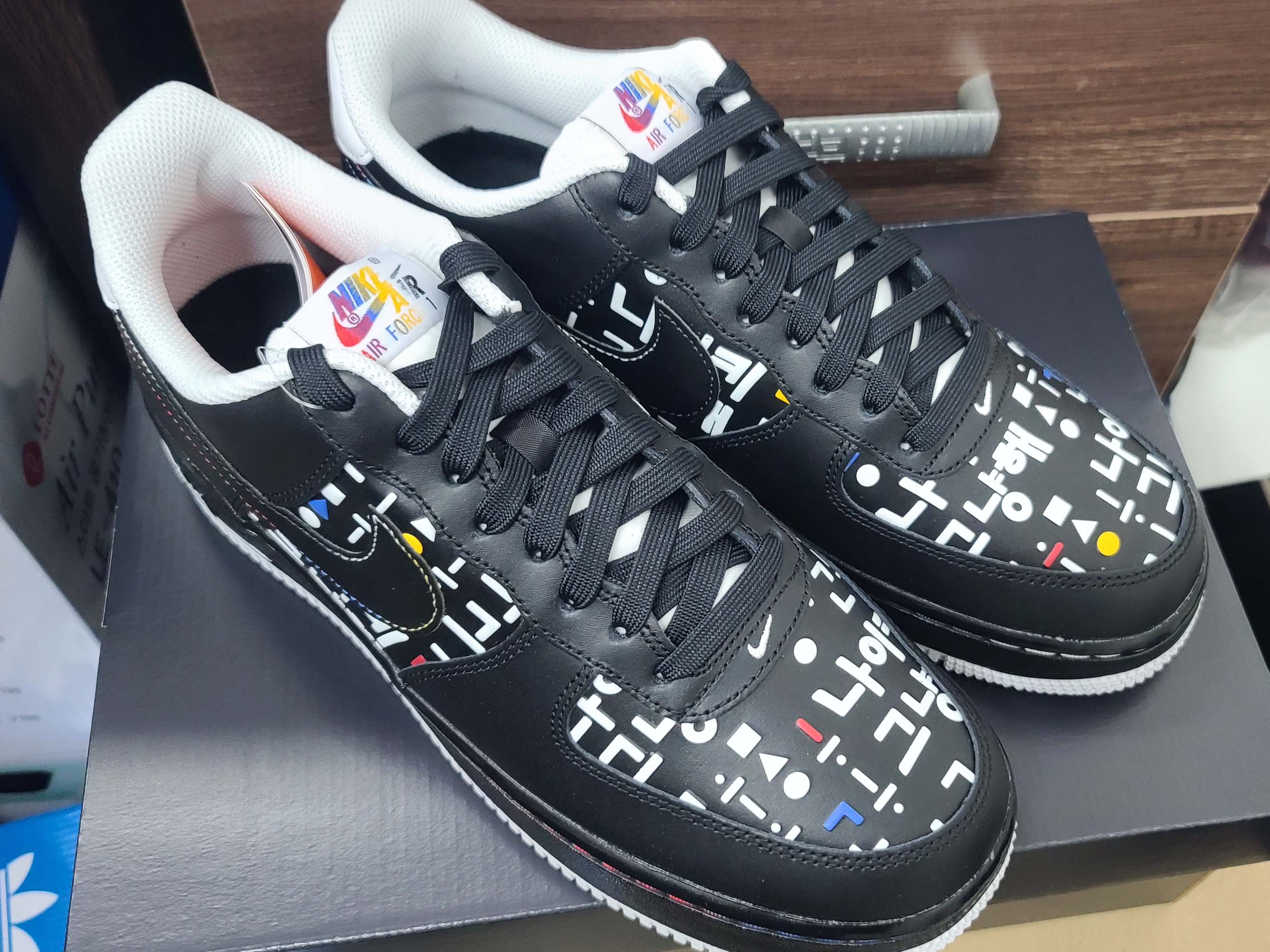Nike Air Force 1 '07 LV8 Hangul Day 착용 스타일
