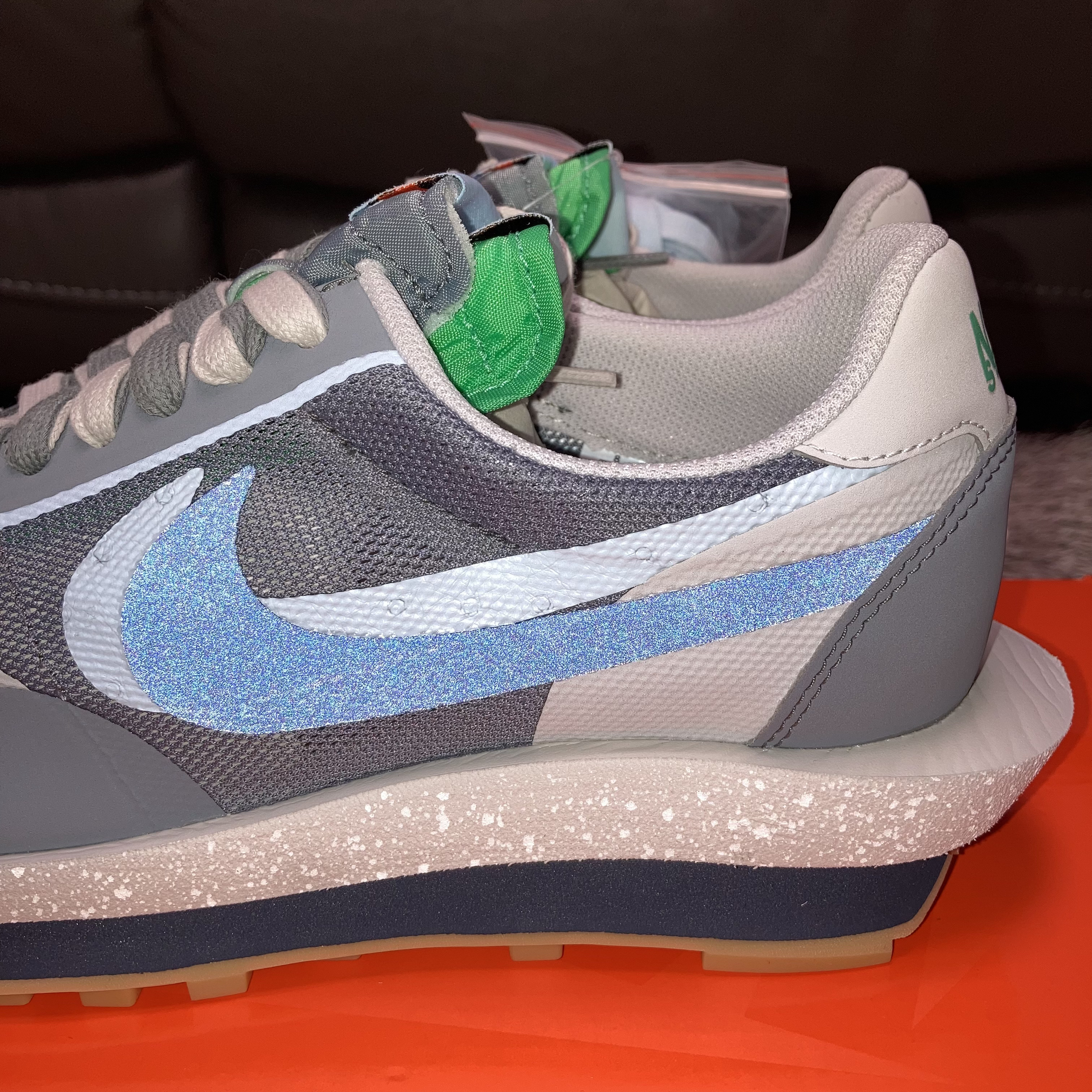 Nike x Sacai x Clot LDWaffle Cool Grey 착용 스타일 - 3