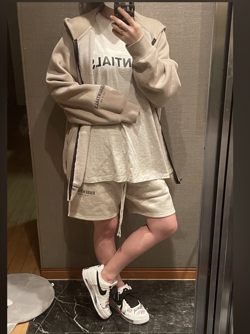 Essentials 3D Silicon Applique Full Zip Up Hoodie String - 20SS, Essentials 3D Silicon Applique Boxy T-Shirt Oatmeal/Oatmeal Heather/Light Heather Oatmeal 2020 착용 스타일 - 2
