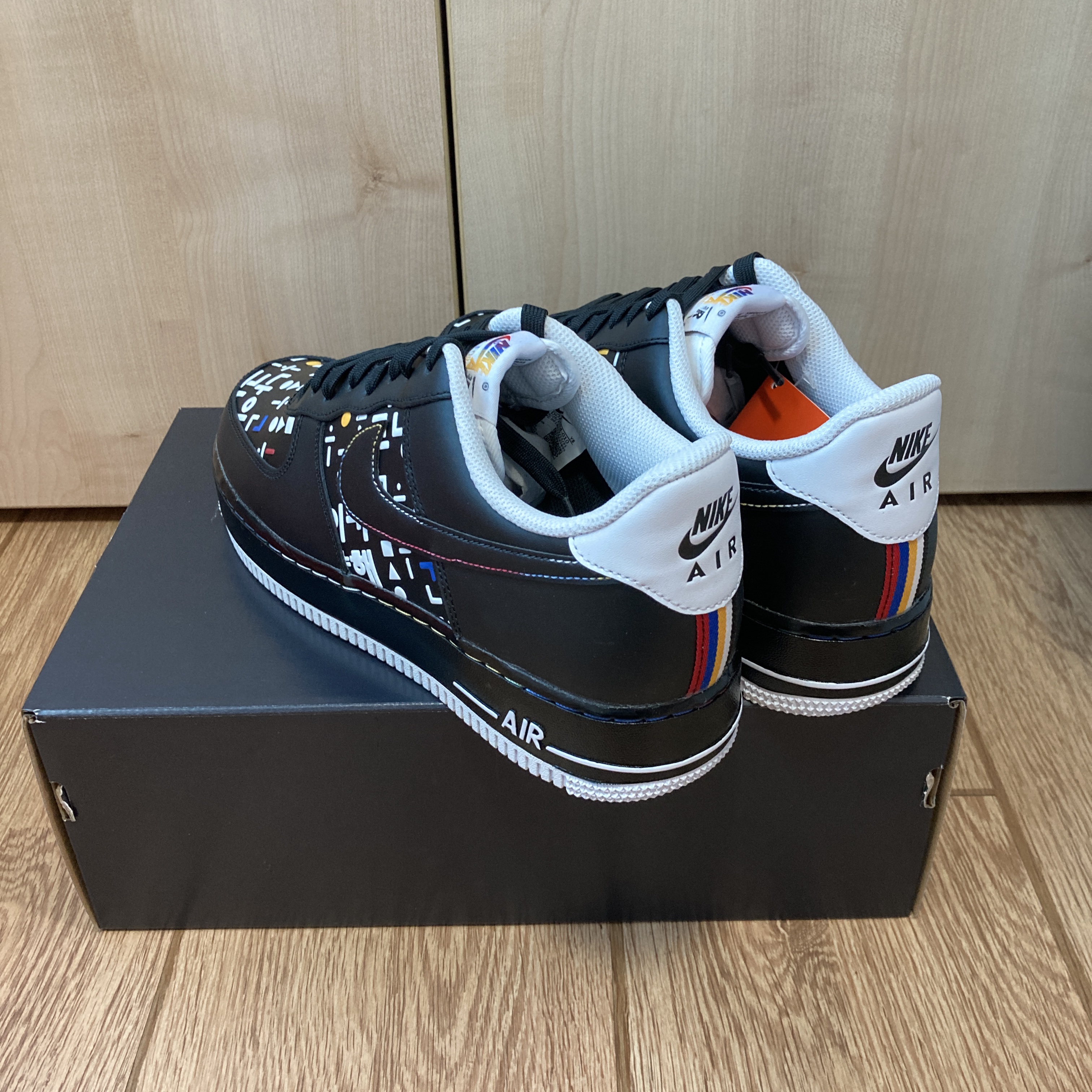 Nike Air Force 1 '07 LV8 Hangul Day 착용 스타일 - 3