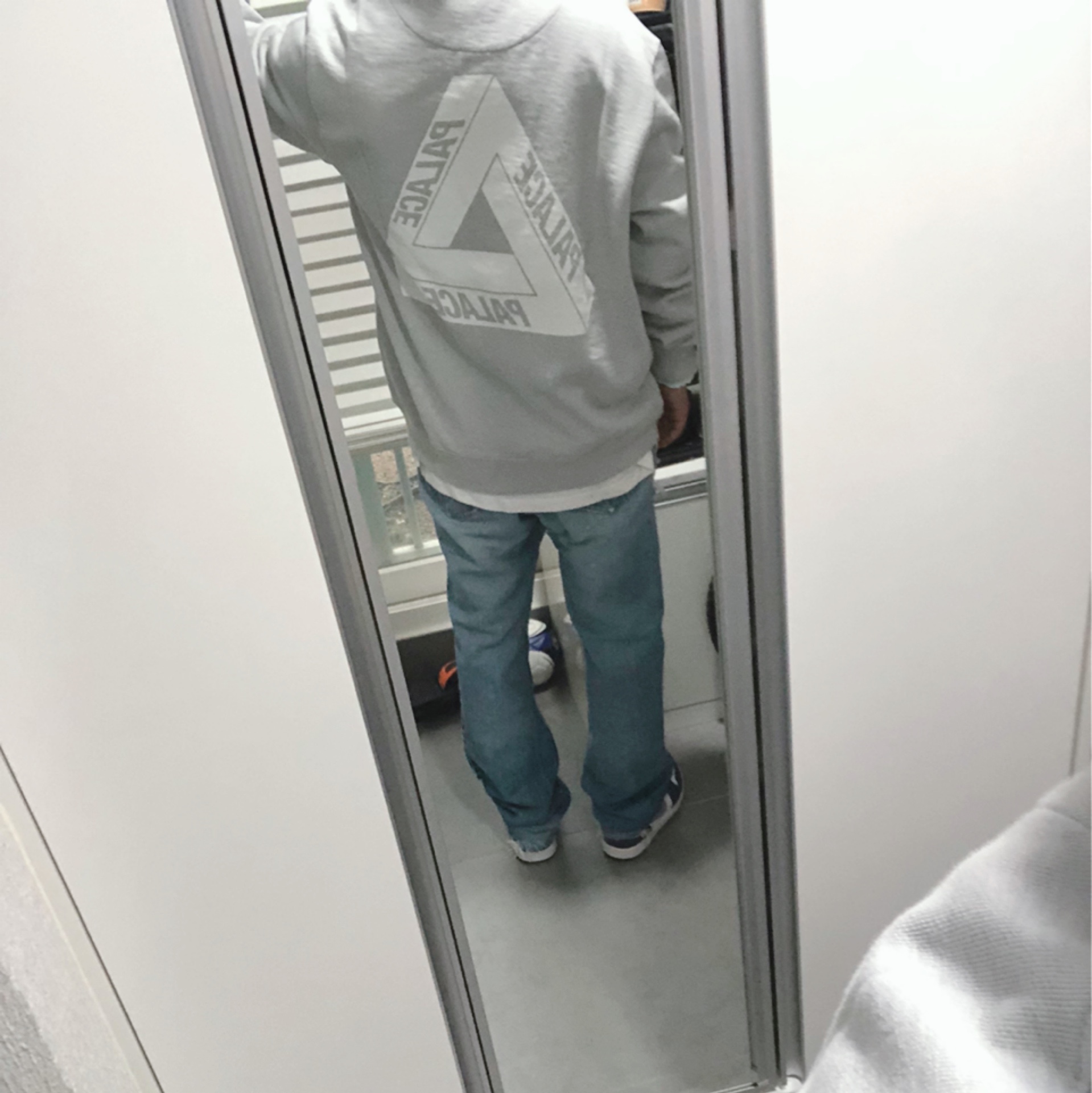 Jordan 1 Low SB Koston Midnight Navy, Palace Slub Crew Grey - 21FW 착용 스타일 - 2