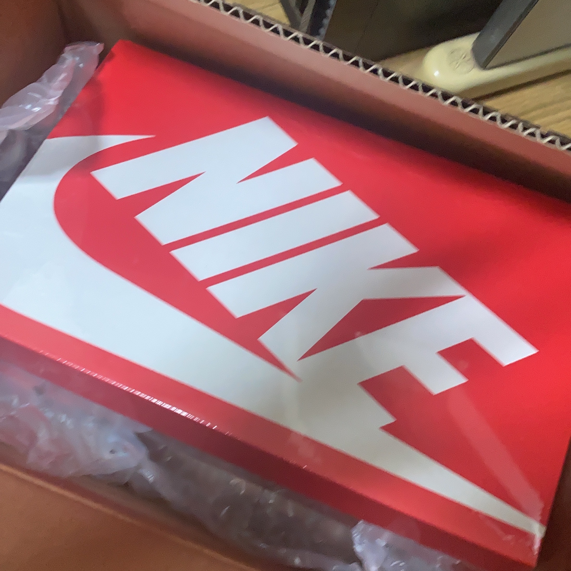 Nike Dunk Low Retro Championship Red 착용 스타일 - 3