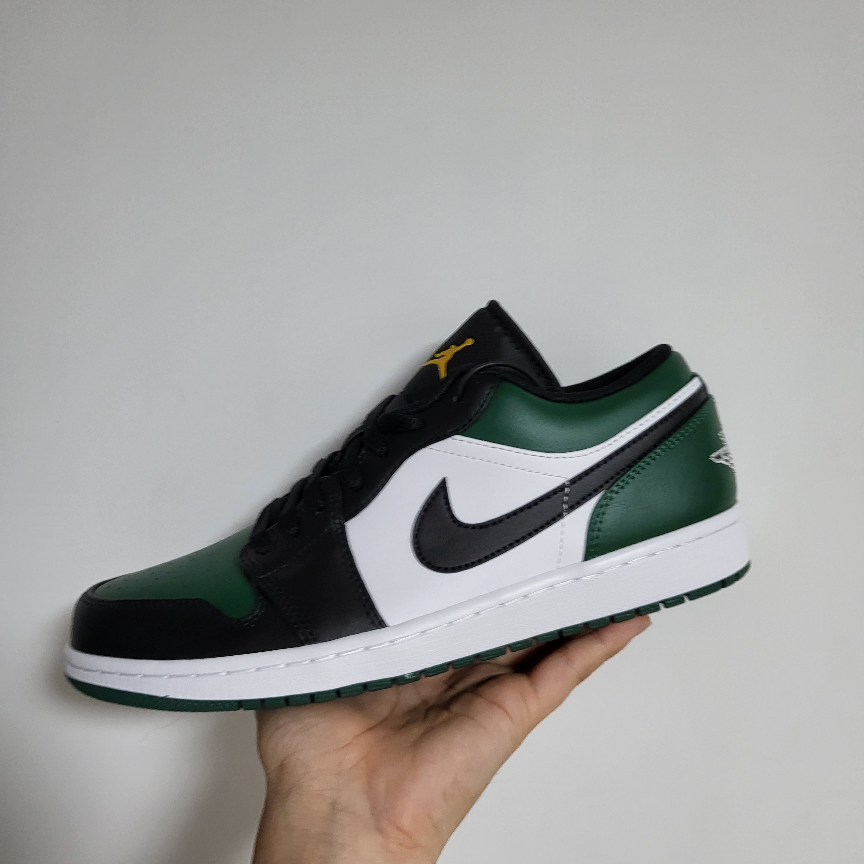 Jordan 1 Low Green Toe, (GS) Jordan 1 Low Green Toe 착용 스타일