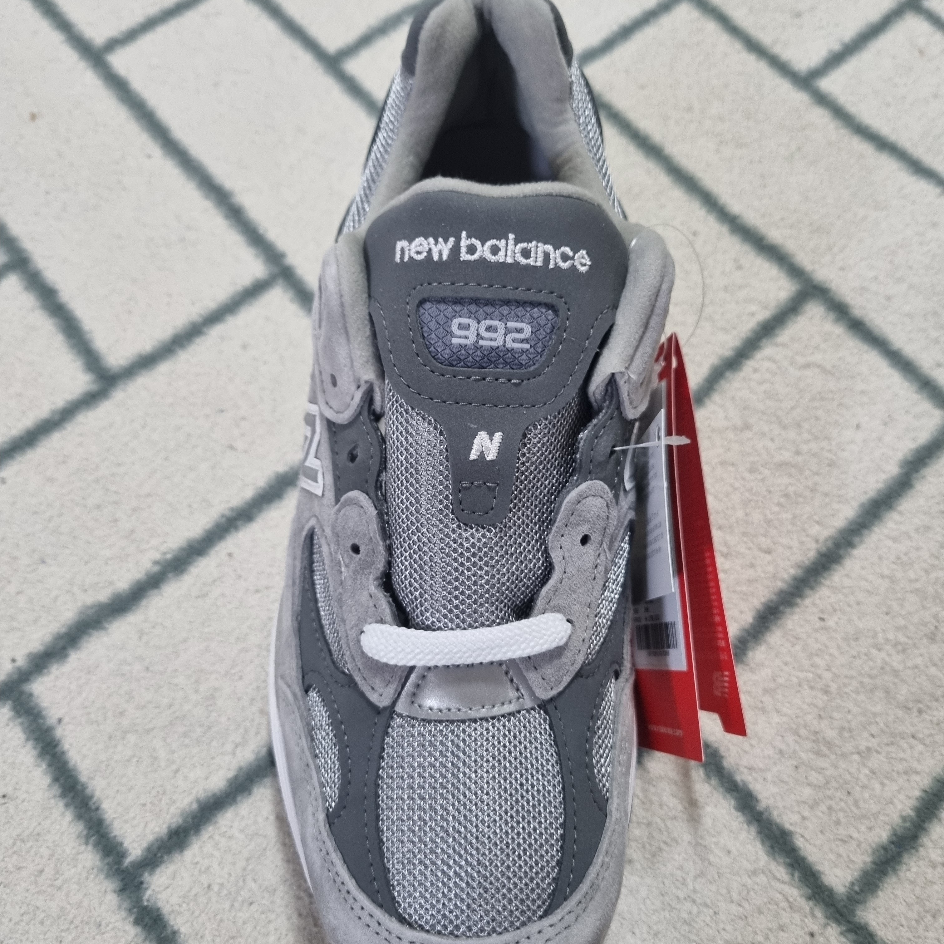 New Balance 992 Made in USA Grey - D Standard 착용 스타일 - 1