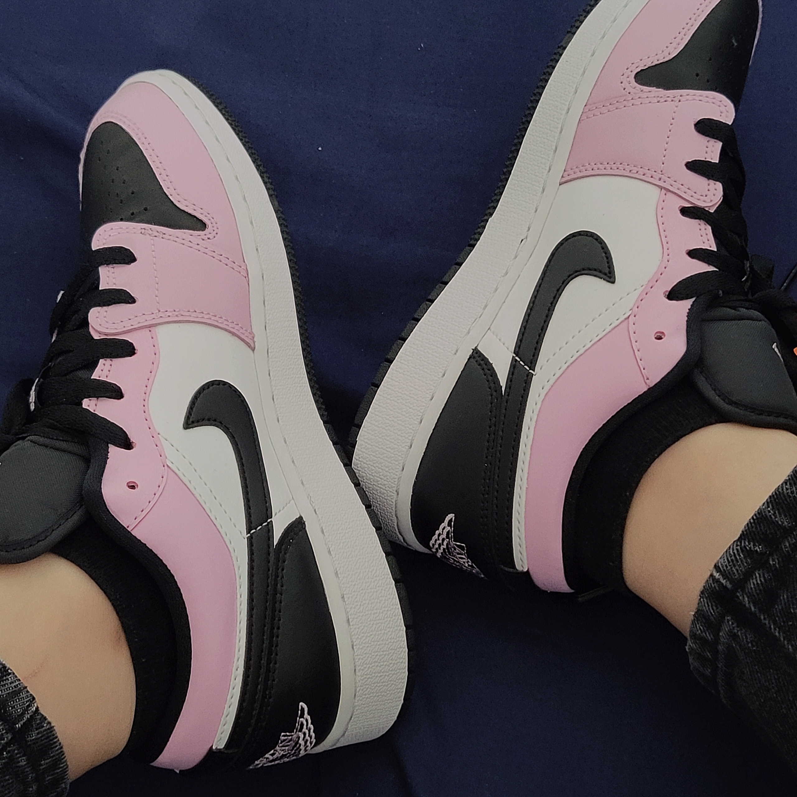 (GS) Jordan 1 Low Light Arctic Pink 착용 스타일