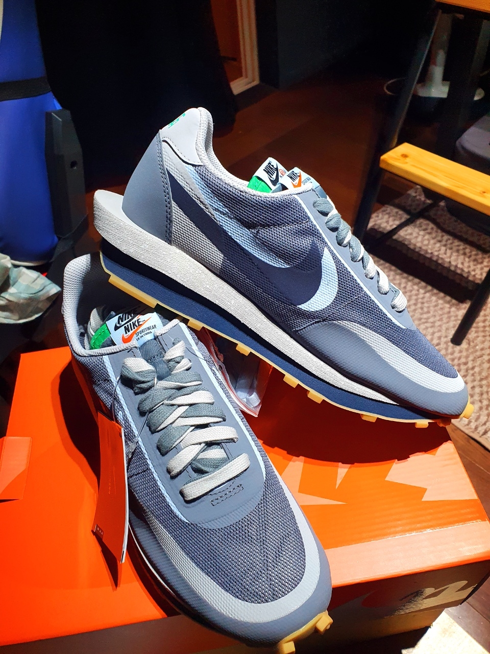 Nike x Sacai x Clot LDWaffle Cool Grey 착용 스타일 - 1
