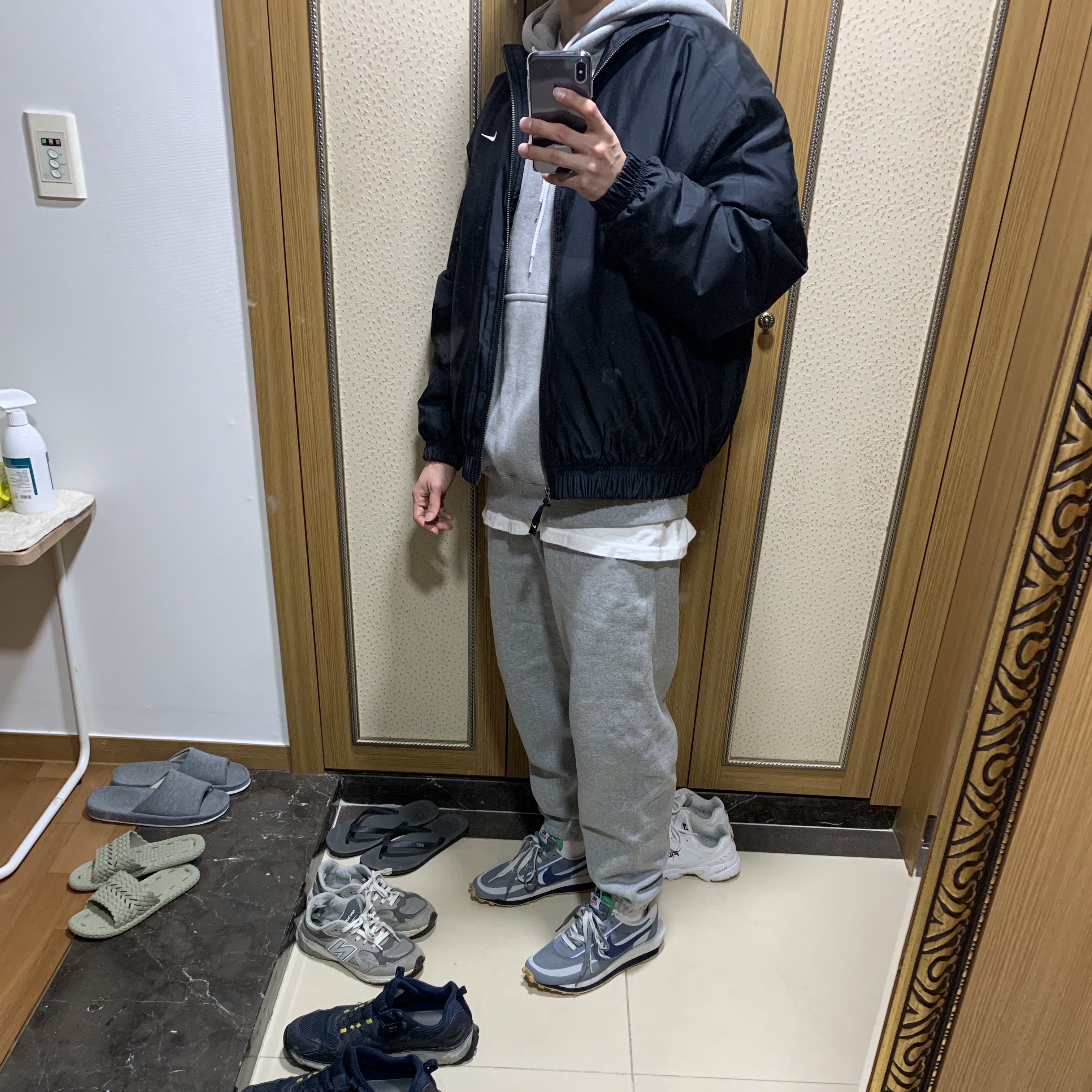 Nike x Sacai x Clot LDWaffle Cool Grey, Nike NRG Solo Swoosh Fleece Pants Dark Grey Heather - US/EU 착용 스타일