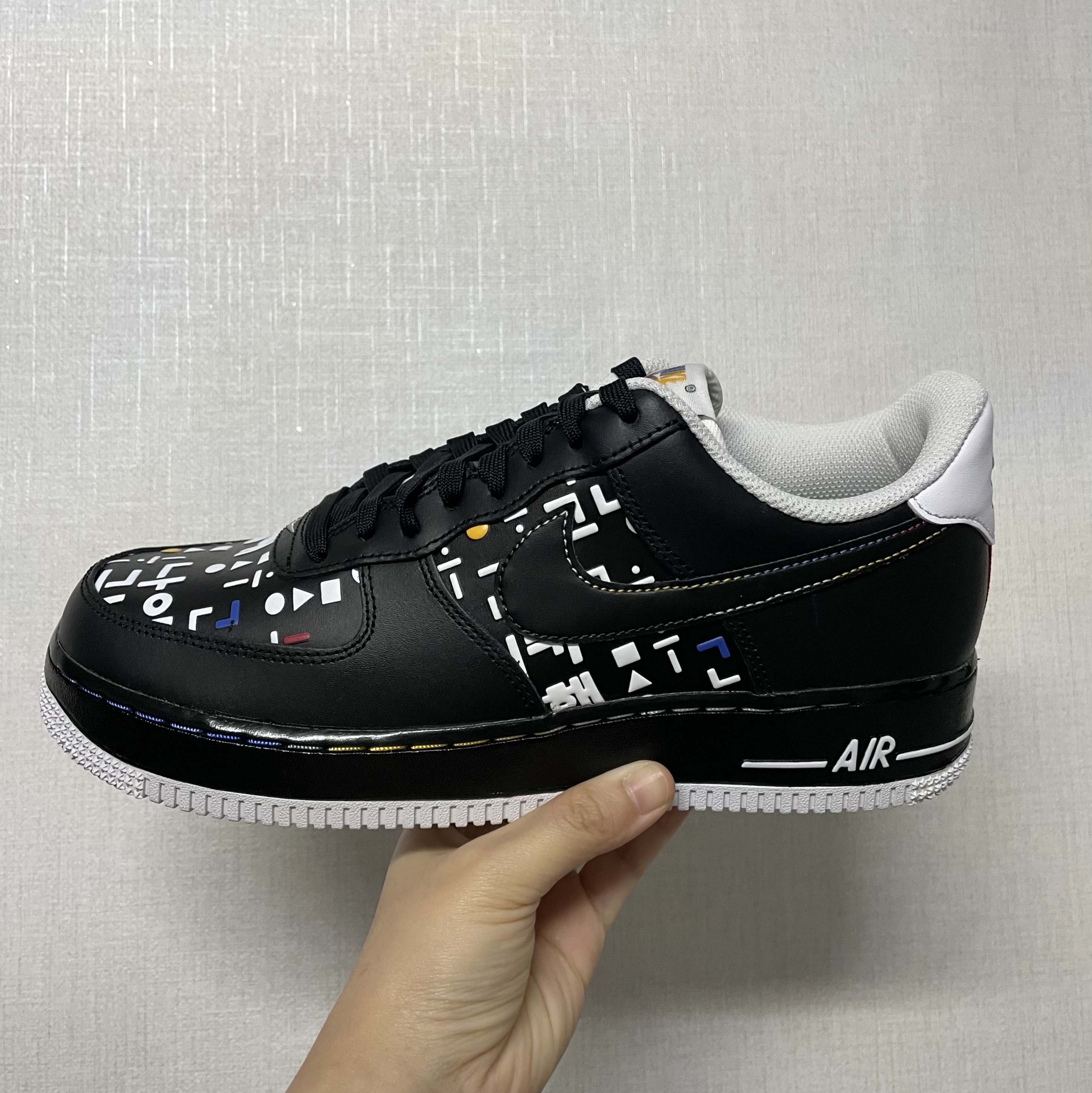 Nike Air Force 1 '07 LV8 Hangul Day 착용 스타일