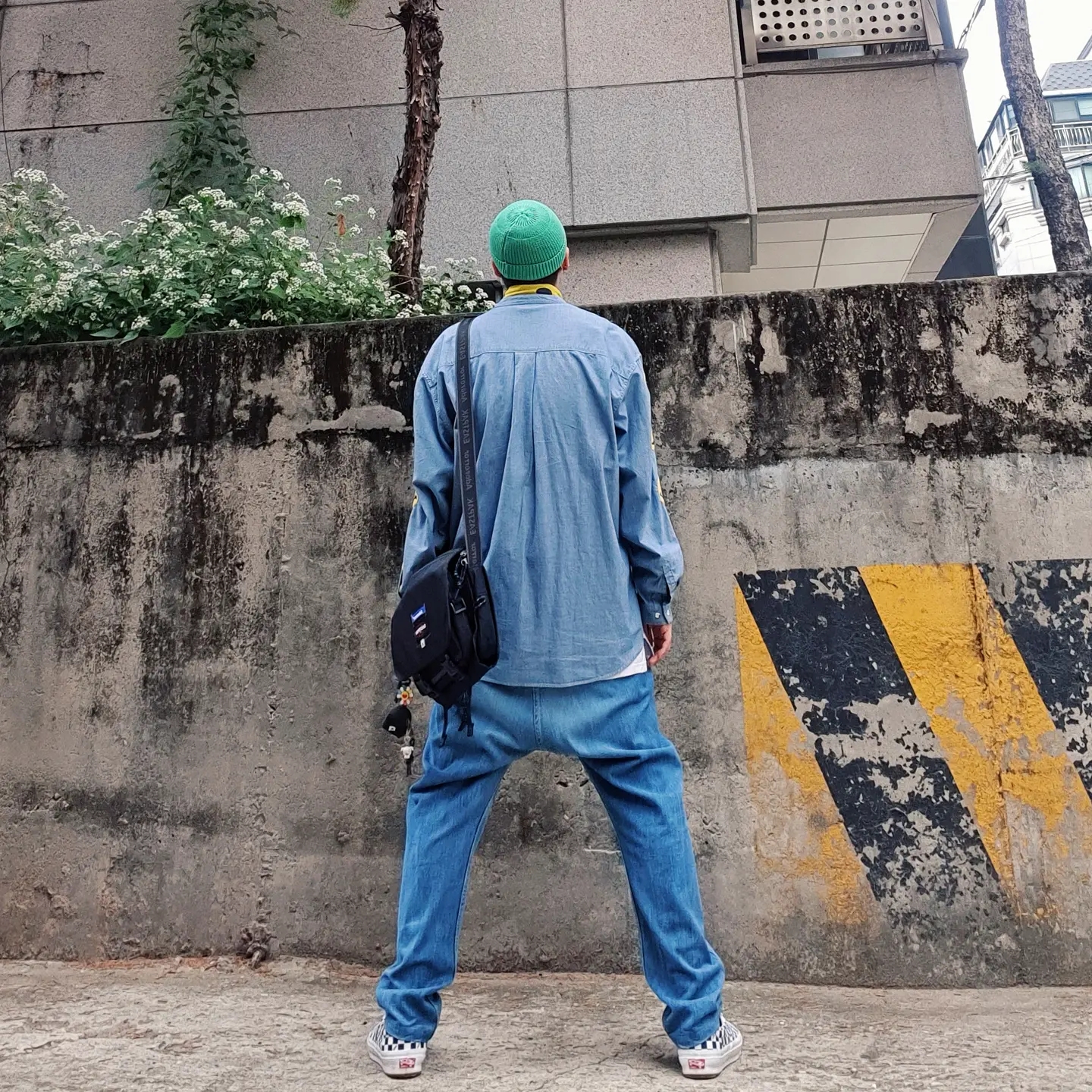 Vans Vault OG Era LX Checkerboard 착용 스타일 - 2