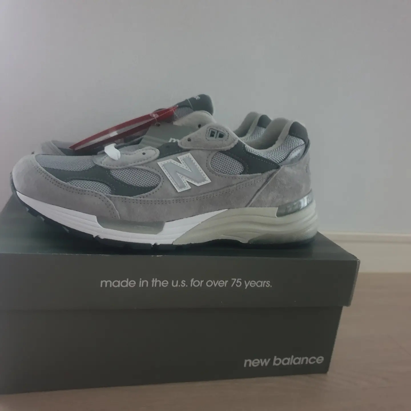 New Balance 992 Made in USA Grey - D Standard 착용 스타일 - 1