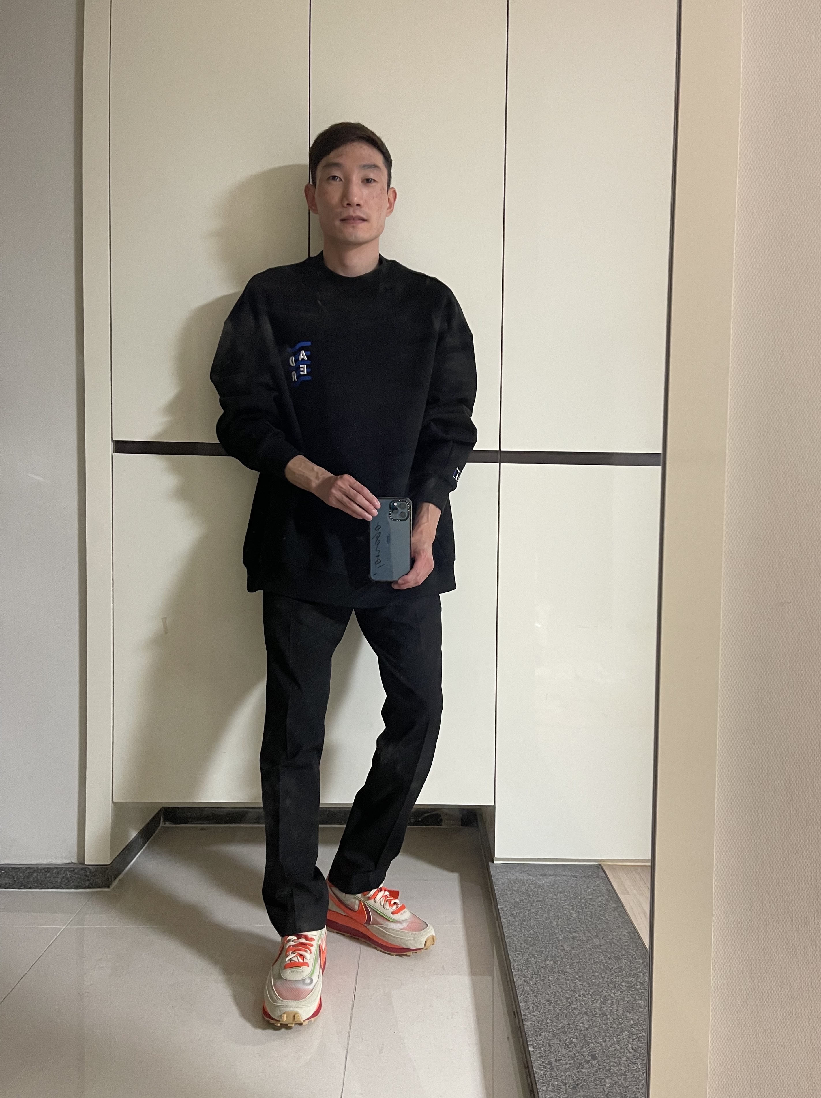 Nike x Sacai x Clot LDWaffle Orange Blaze 착용 스타일 - 1