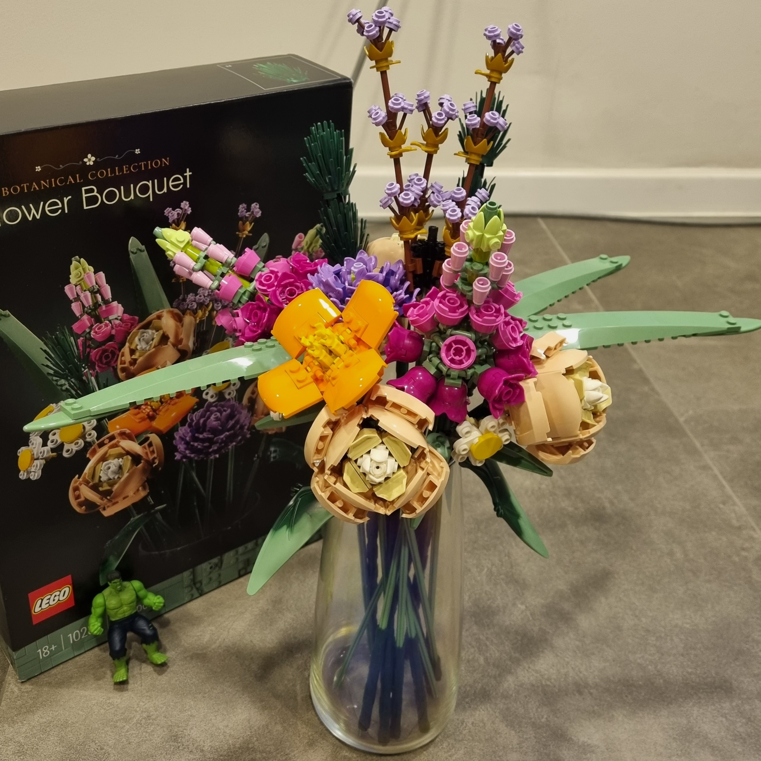 Lego Flower Bouquet 착용 스타일