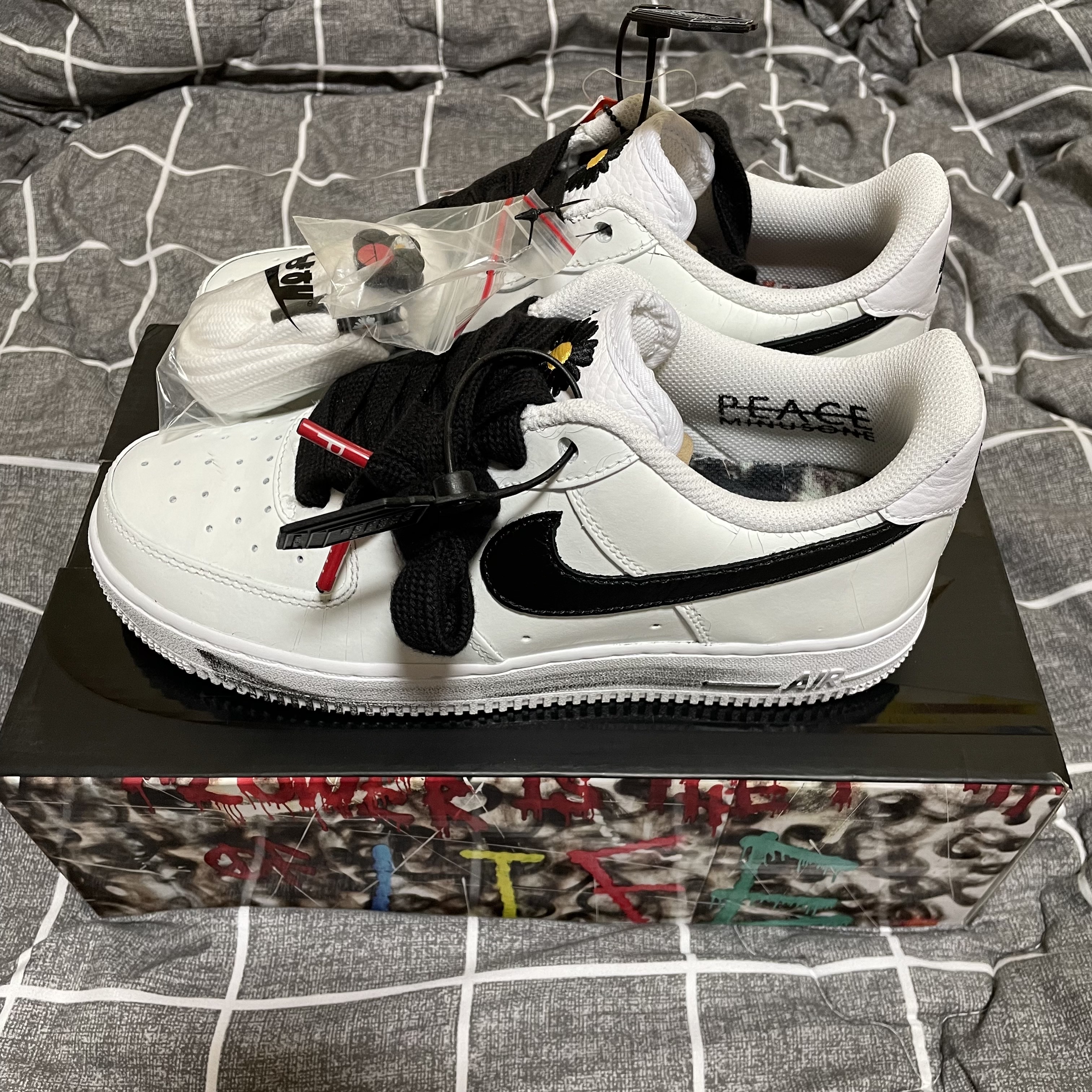 Nike x Peaceminusone Air Force 1 Low Para-Noise 2.0 착용 스타일