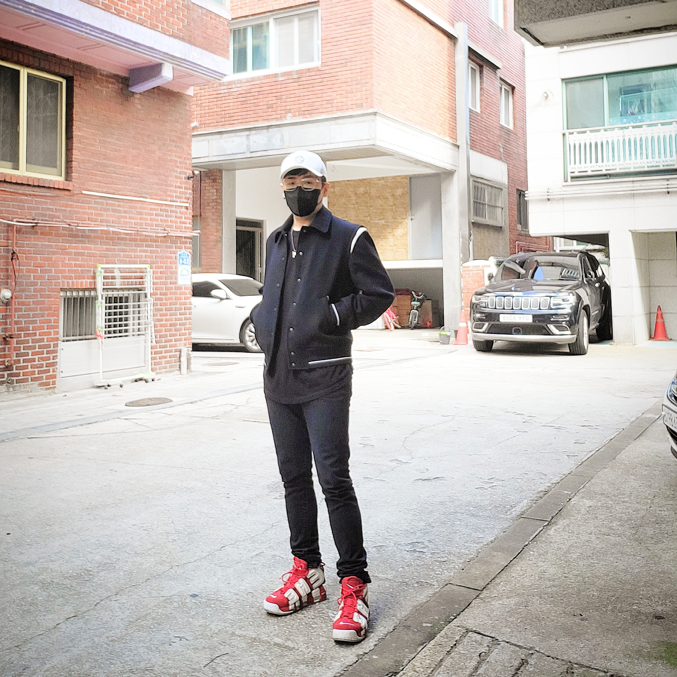 Nike x Supreme Air More Uptempo Suptempo Red 착용 스타일