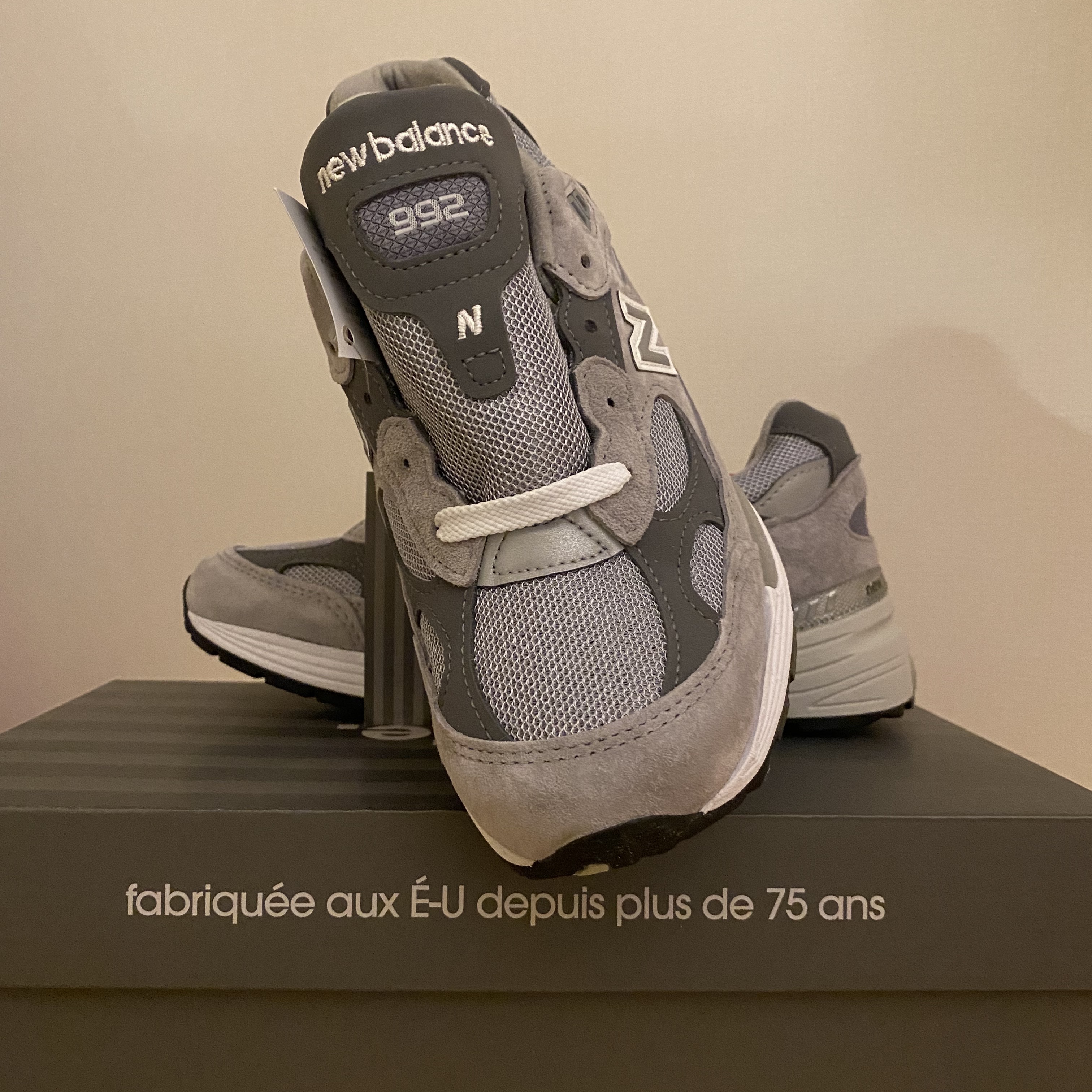 New Balance 992 Made in USA Grey - D Standard 착용 스타일 - 4