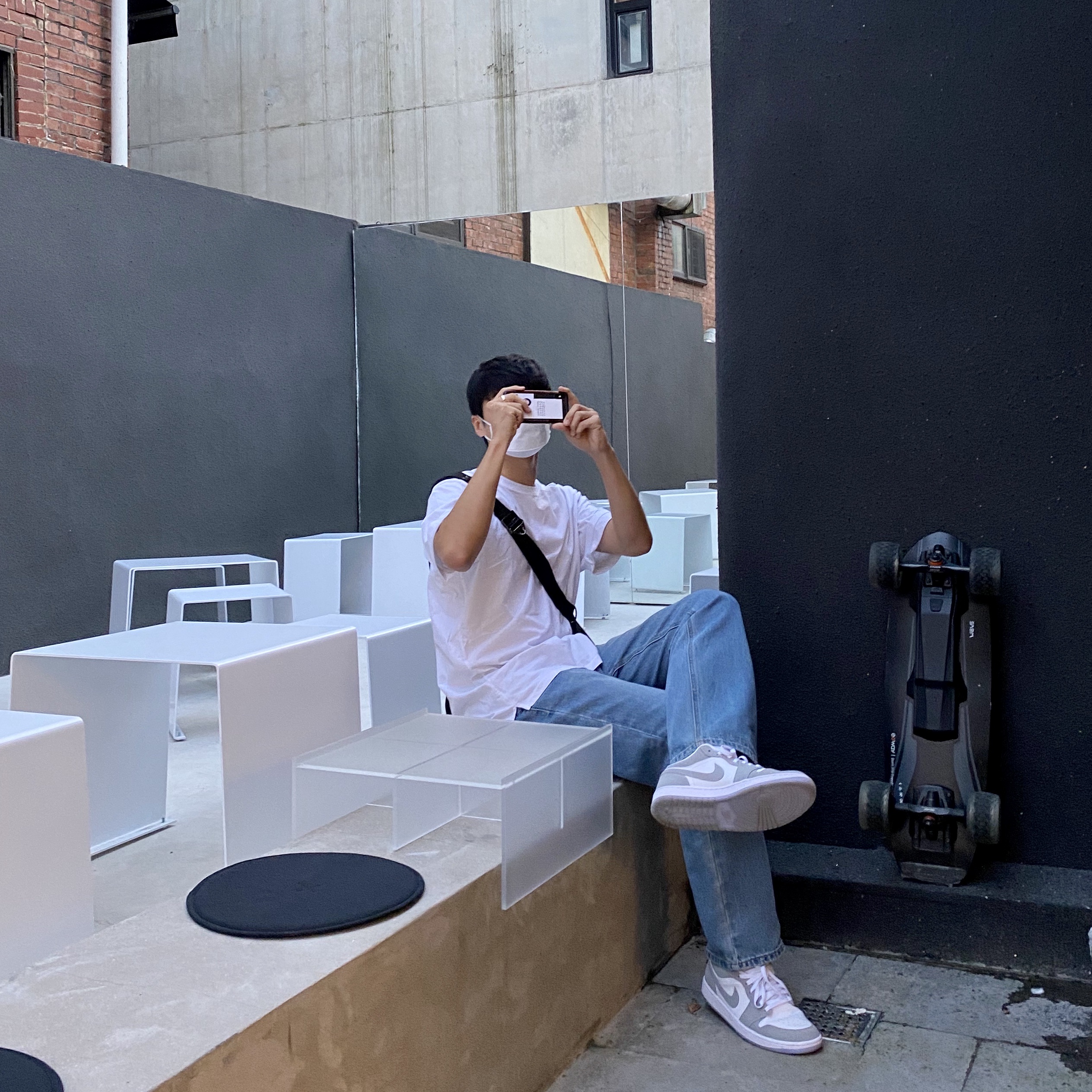 (W) Jordan 1 Low White Wolf Grey 착용 스타일