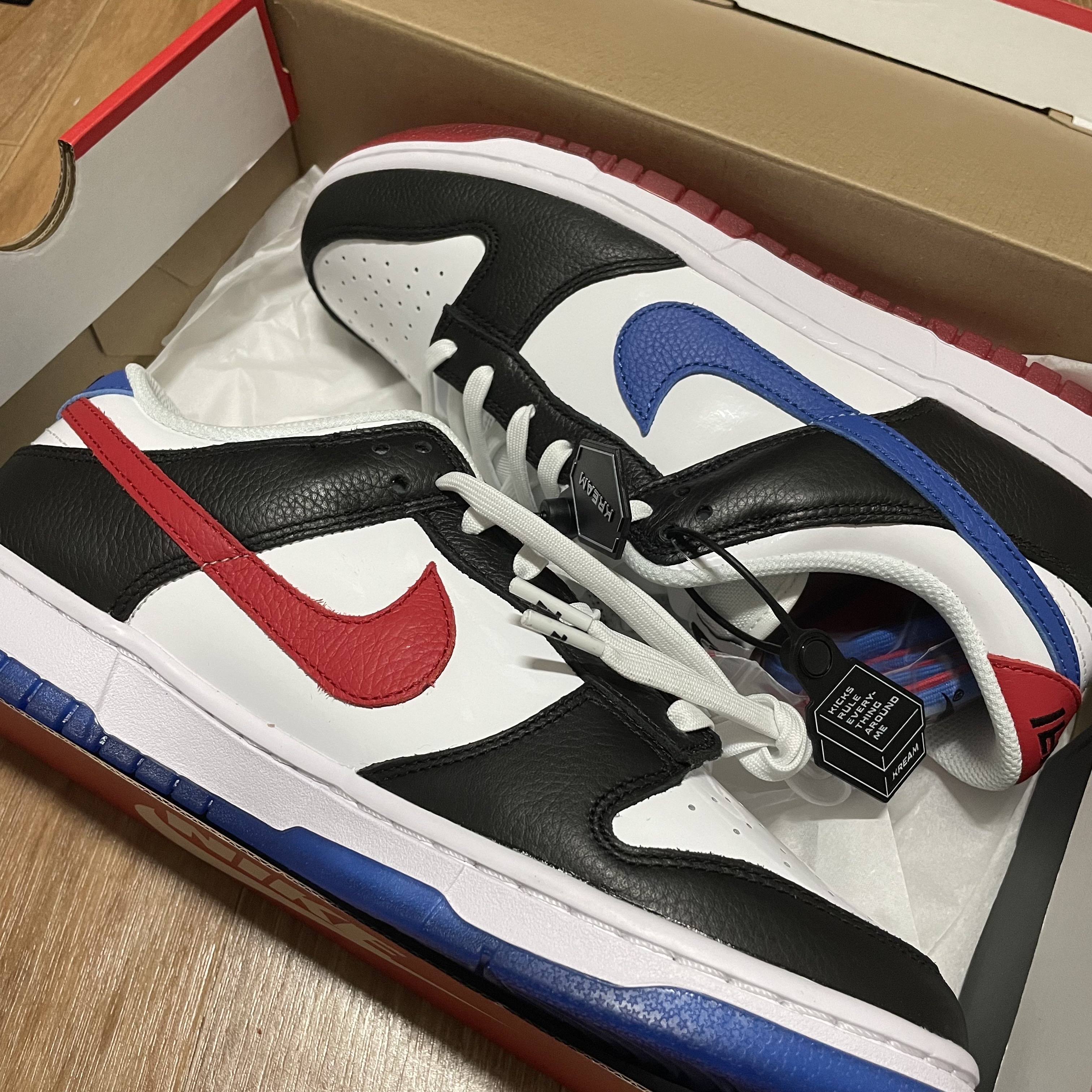 Nike Dunk Low SE Seoul 착용 스타일 - 1