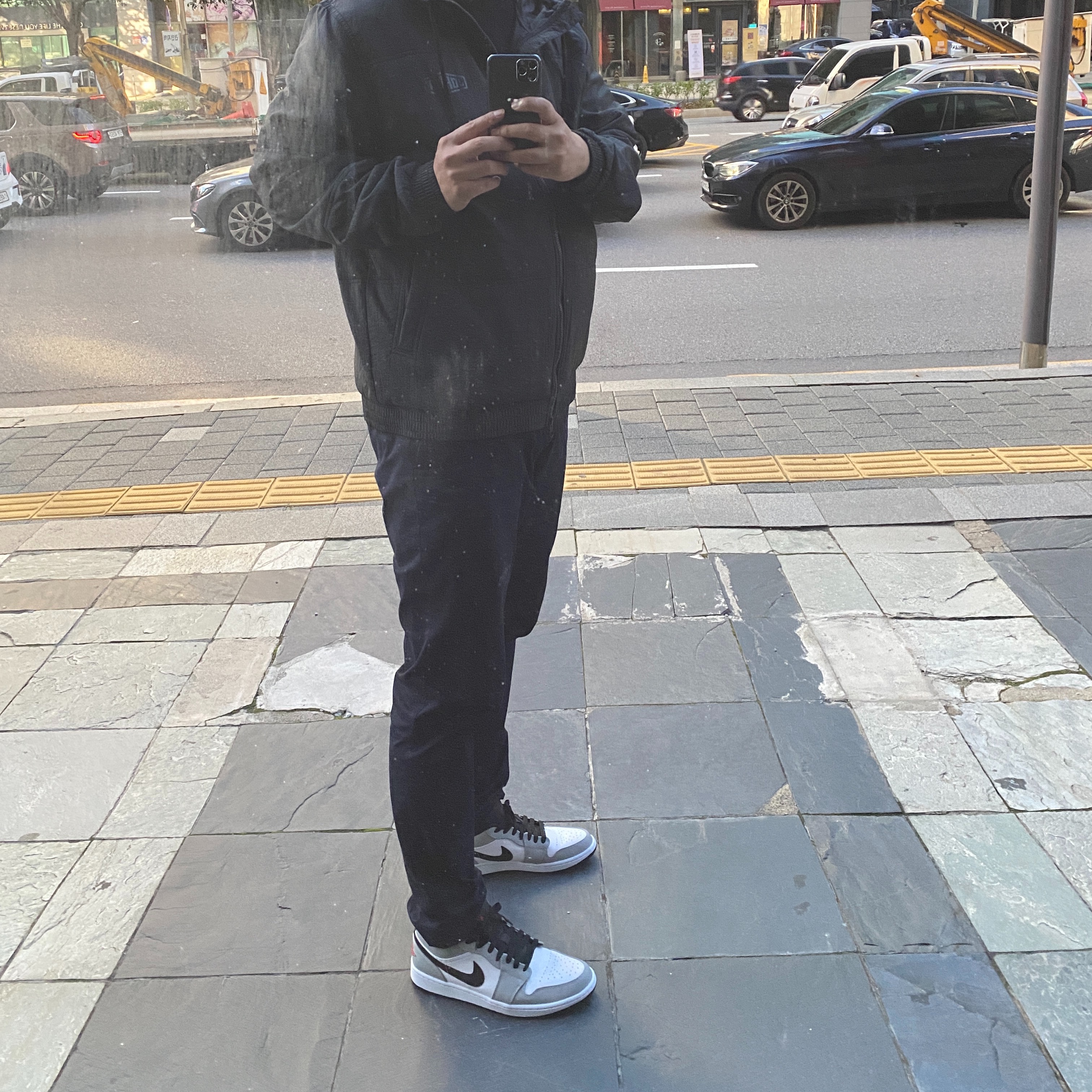 Jordan 1 Low Light Smoke Grey 착용 스타일 - 1