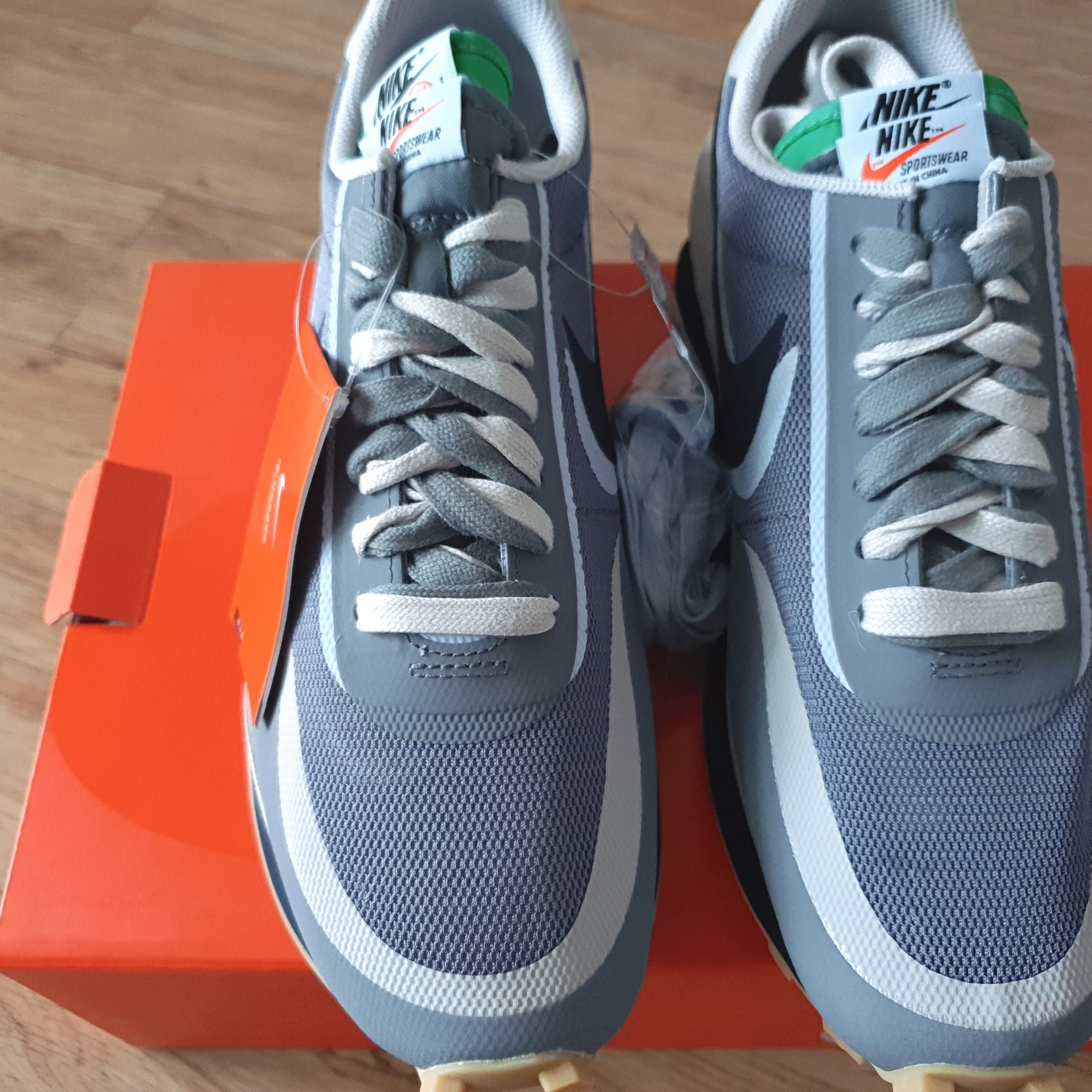 Nike x Sacai x Clot LDWaffle Cool Grey 착용 스타일 - 4