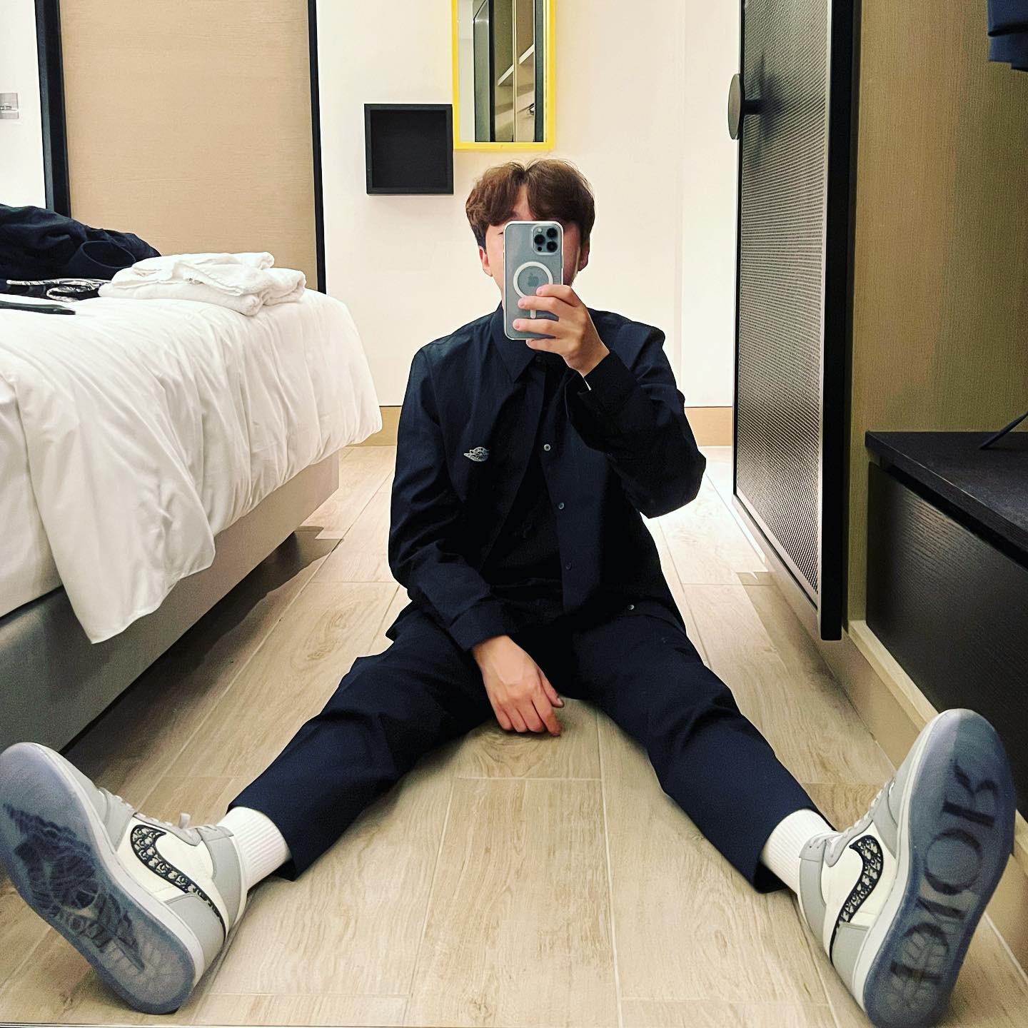 Jordan 1 x Dior High OG 착용 스타일