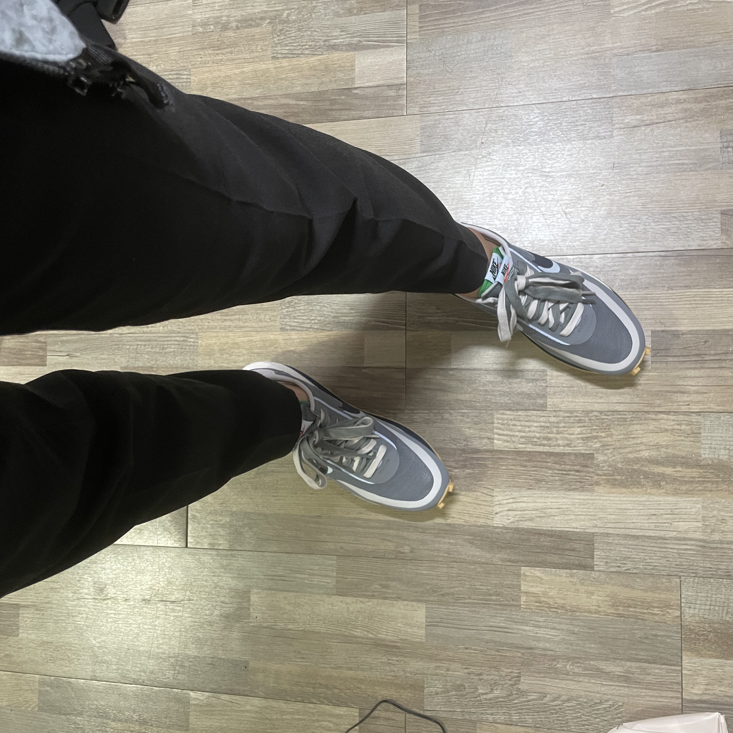 Nike x Sacai x Clot LDWaffle Cool Grey 착용 스타일