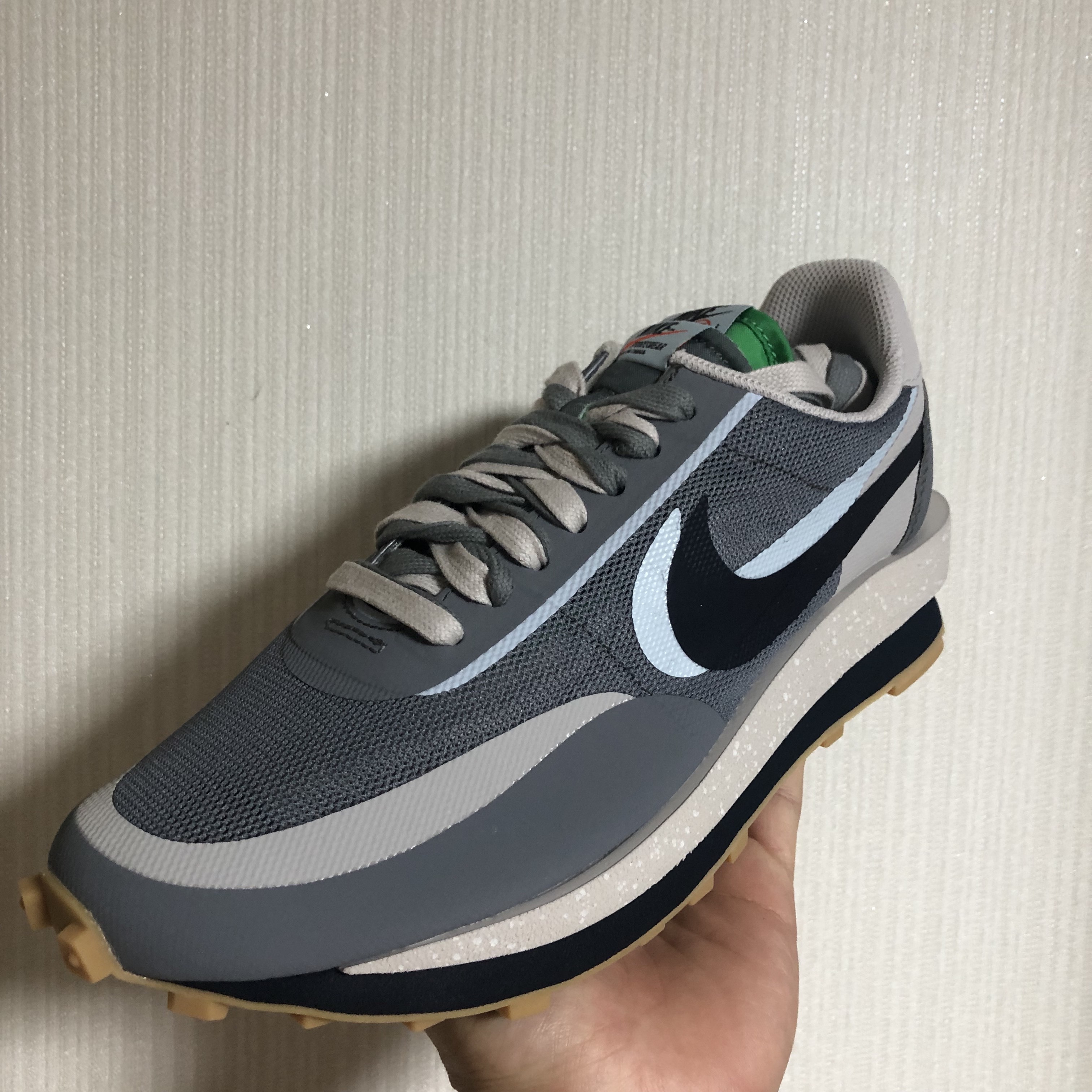 Nike x Sacai x Clot LDWaffle Cool Grey 착용 스타일 - 4