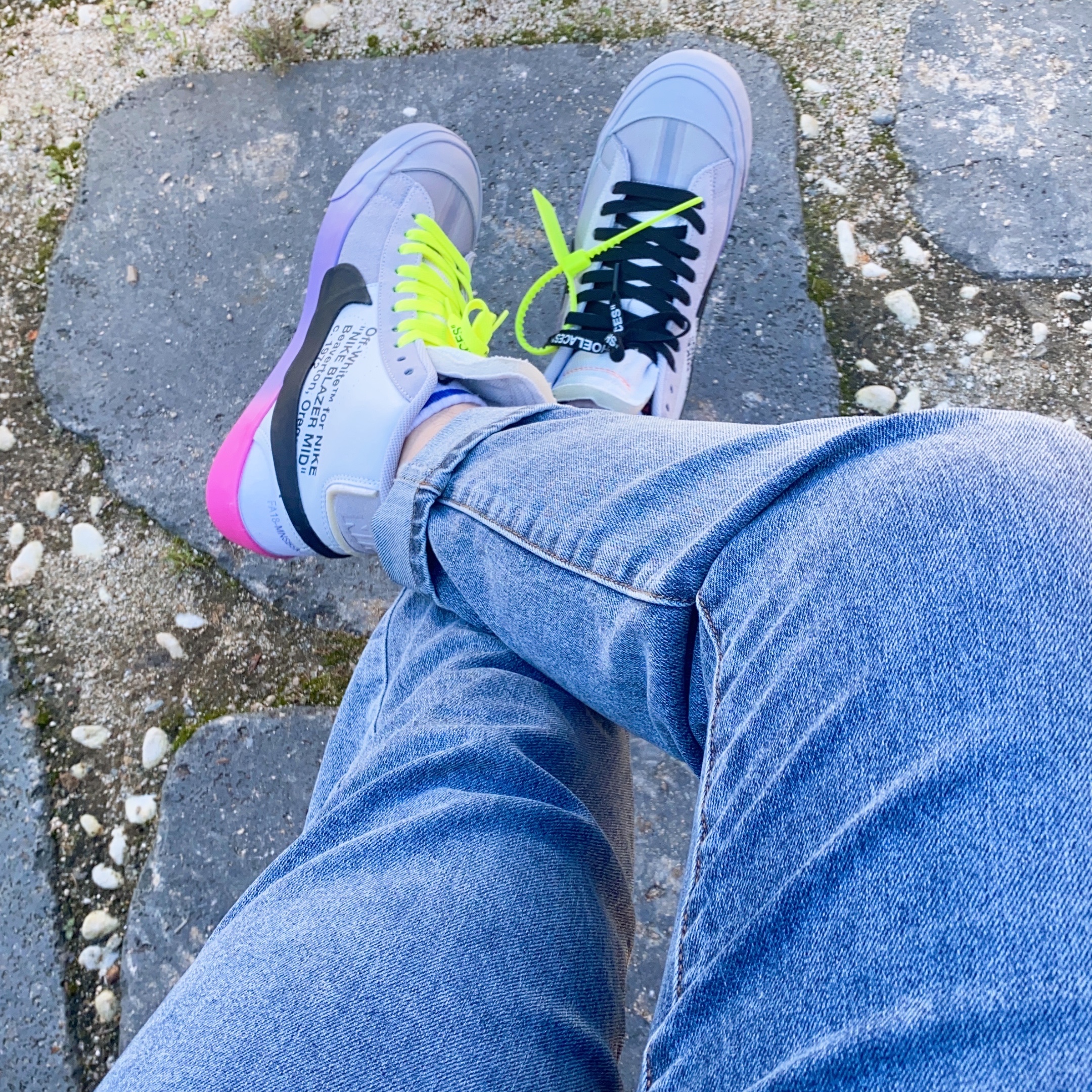 Nike x Off-White Blazer Mid Wolf Grey Serena Queen 착용 스타일