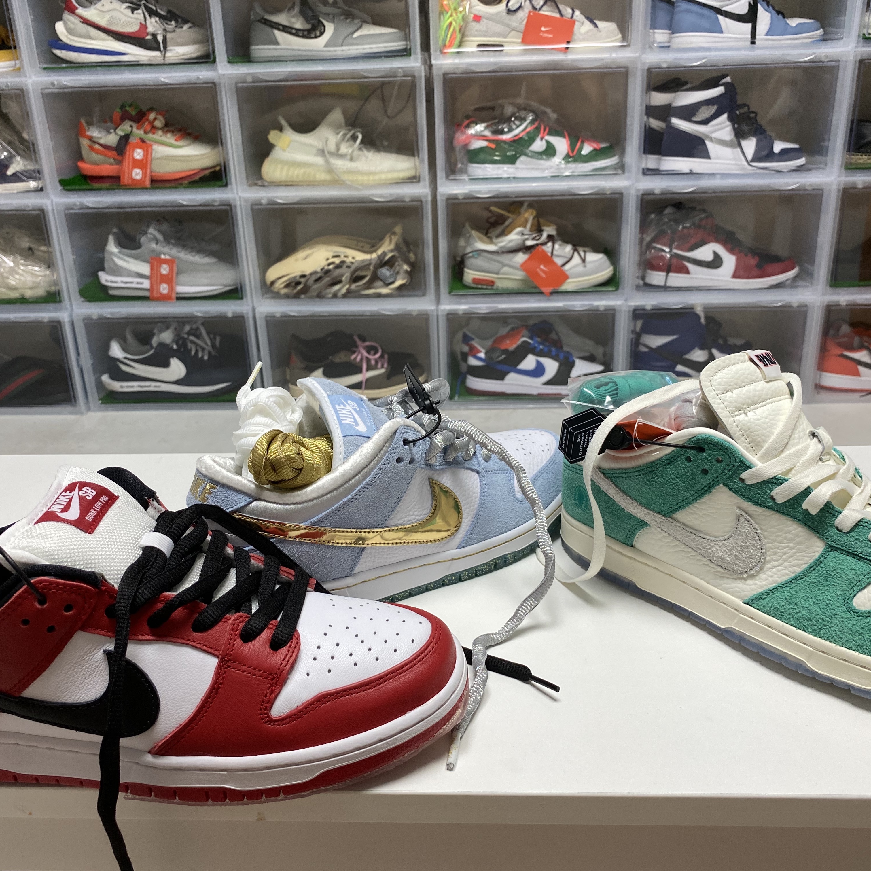 Nike x Sean Cliver SB Dunk Low Holiday Special, Nike SB Dunk Low Pro Chicago 착용 스타일