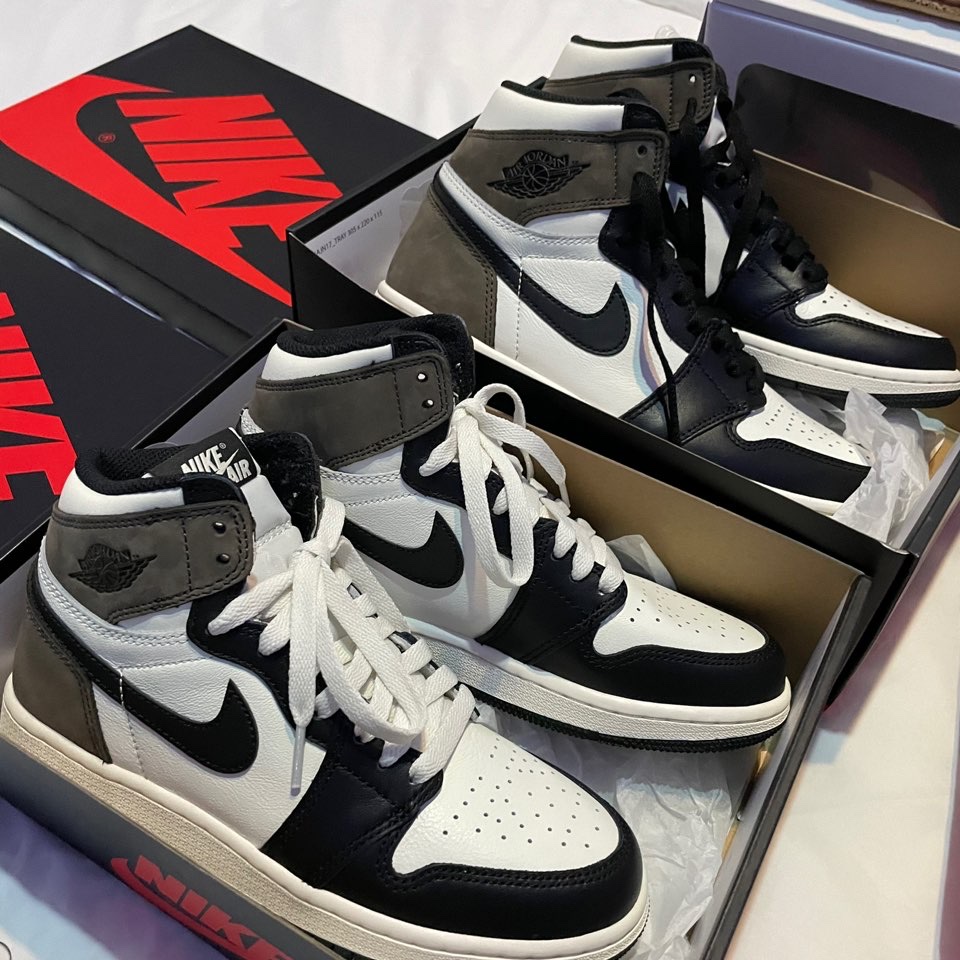 Jordan 1 Retro High OG Black Mocha 착용 스타일