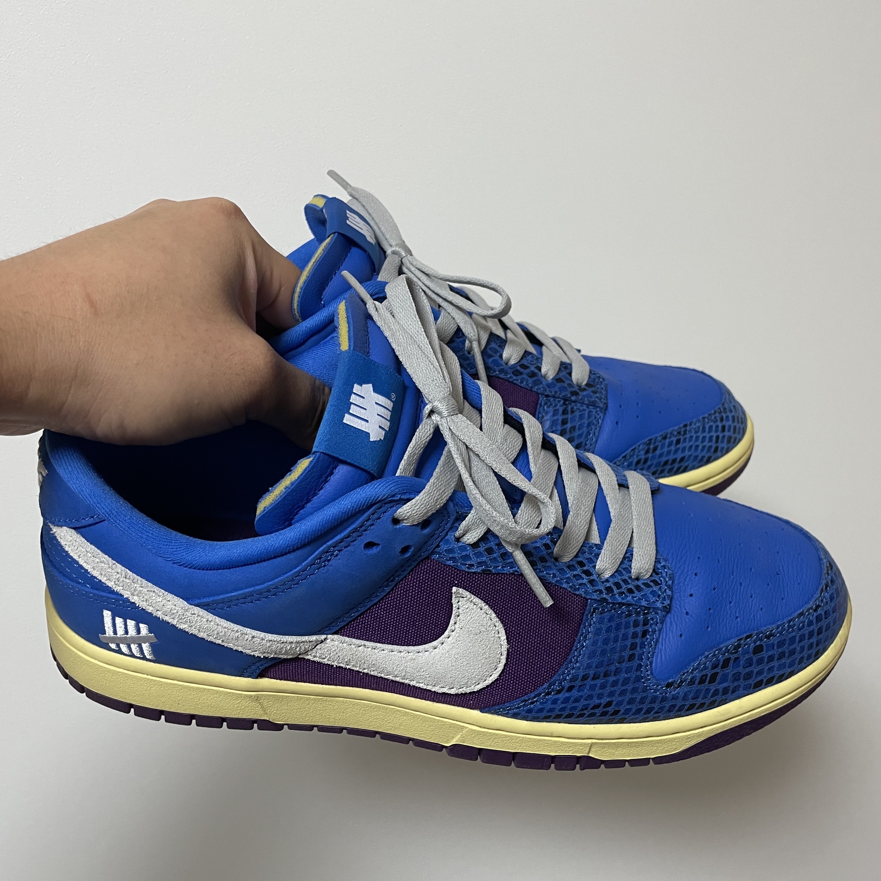 Nike x Undefeated Dunk Low SP 5 On It 착용 스타일 - 2