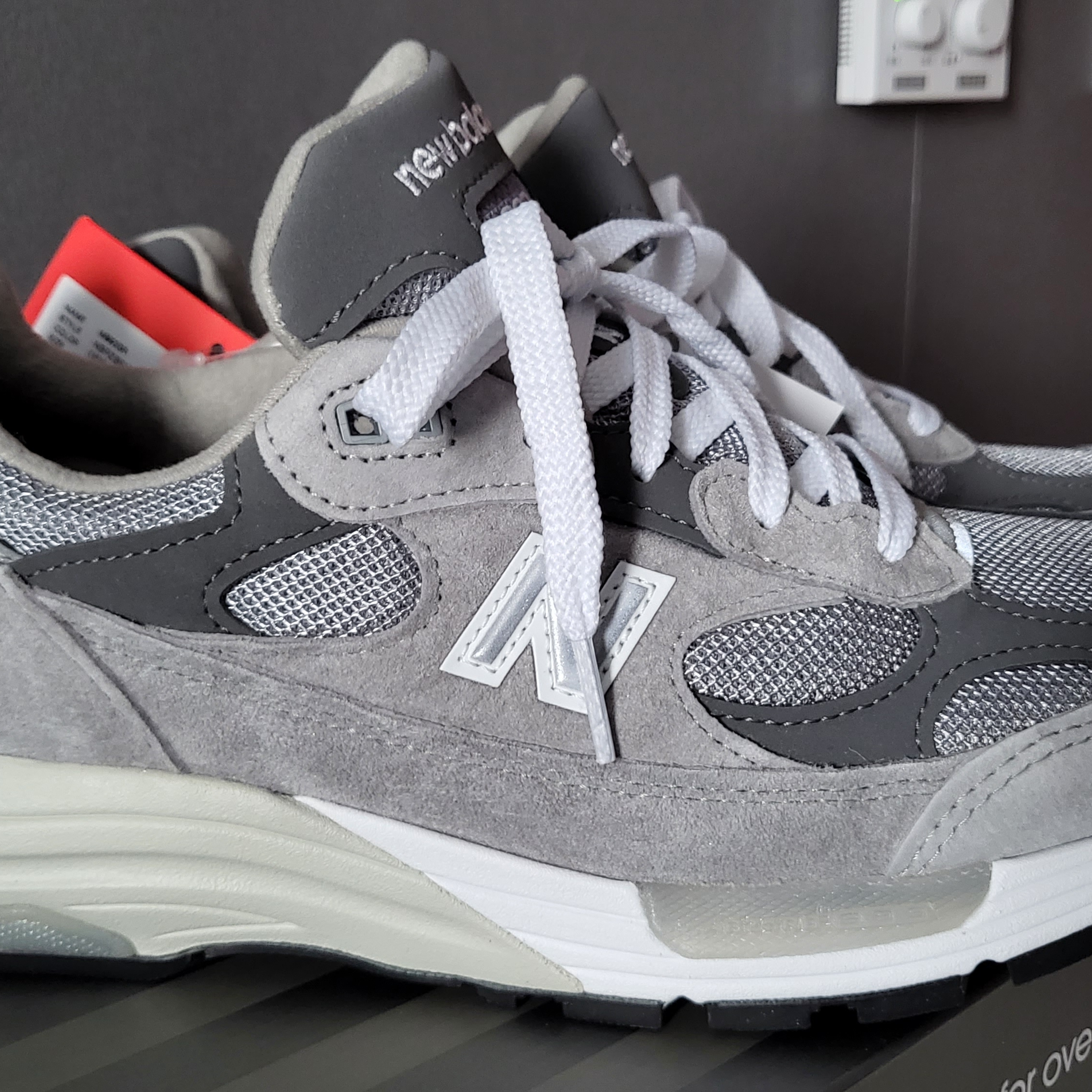 New Balance 992 Made in USA Grey - D Standard 착용 스타일 - 2