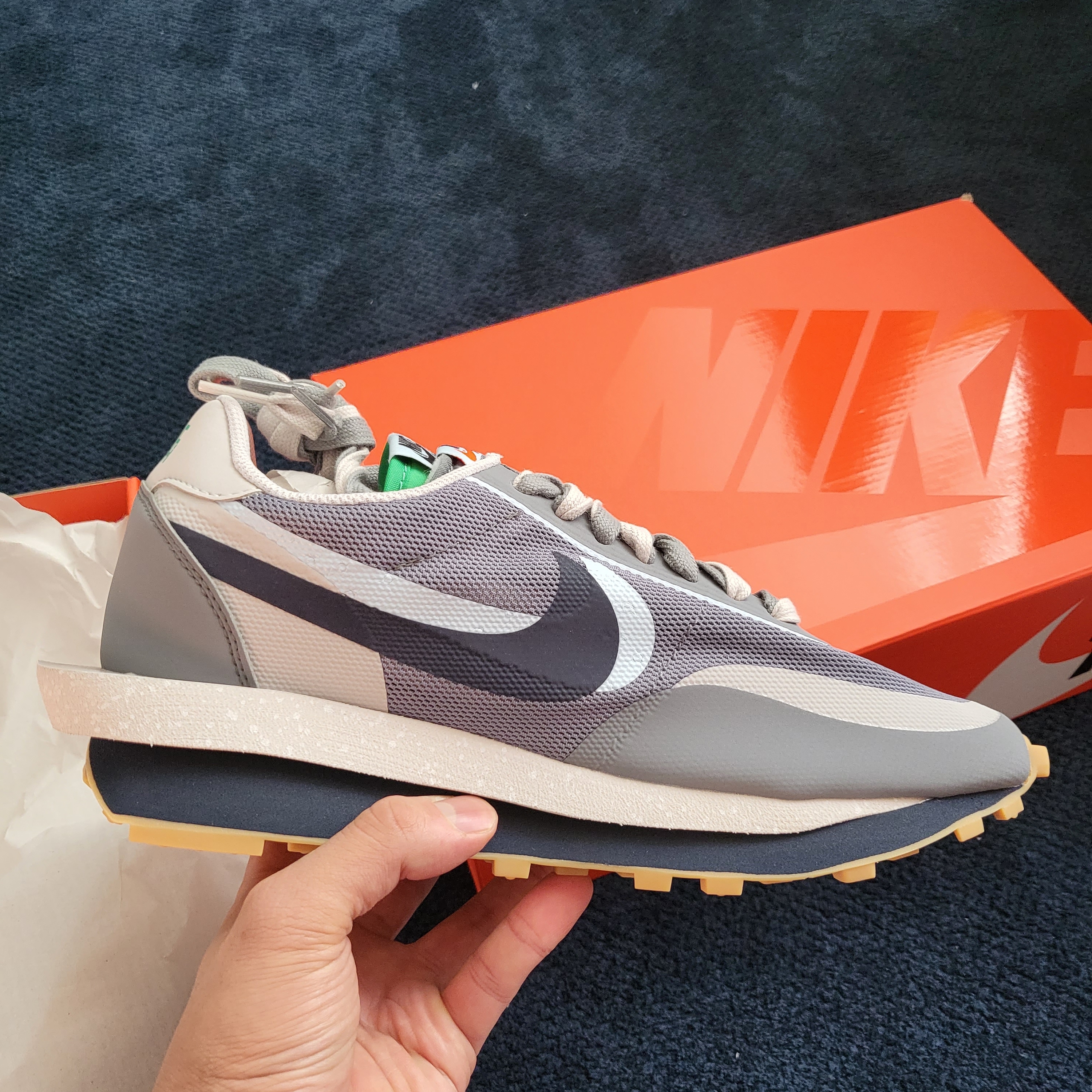 Nike x Sacai x Clot LDWaffle Cool Grey 착용 스타일
