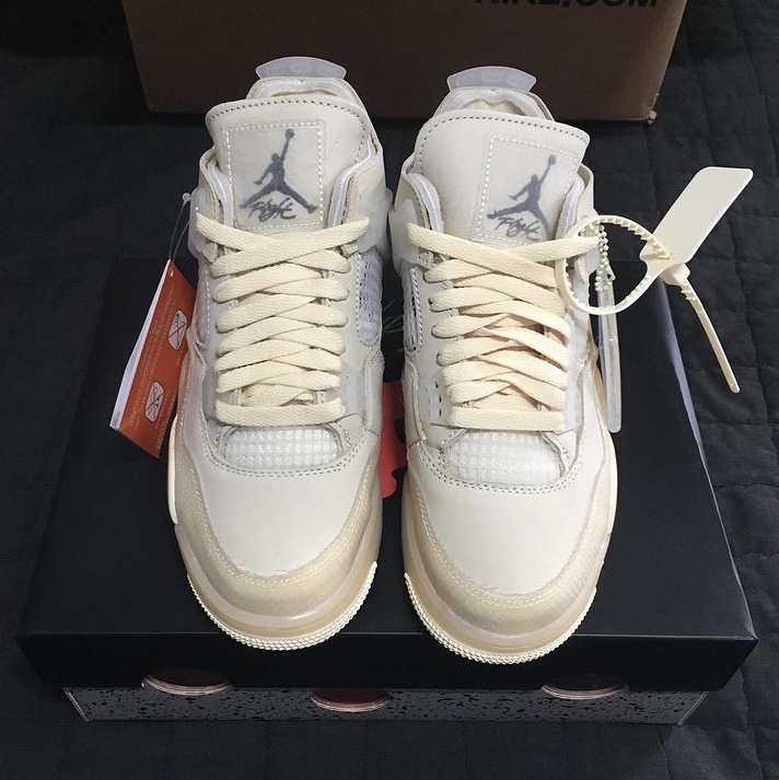 (W) Jordan 4 x Off-White Retro SP Sail 착용 스타일 - 4