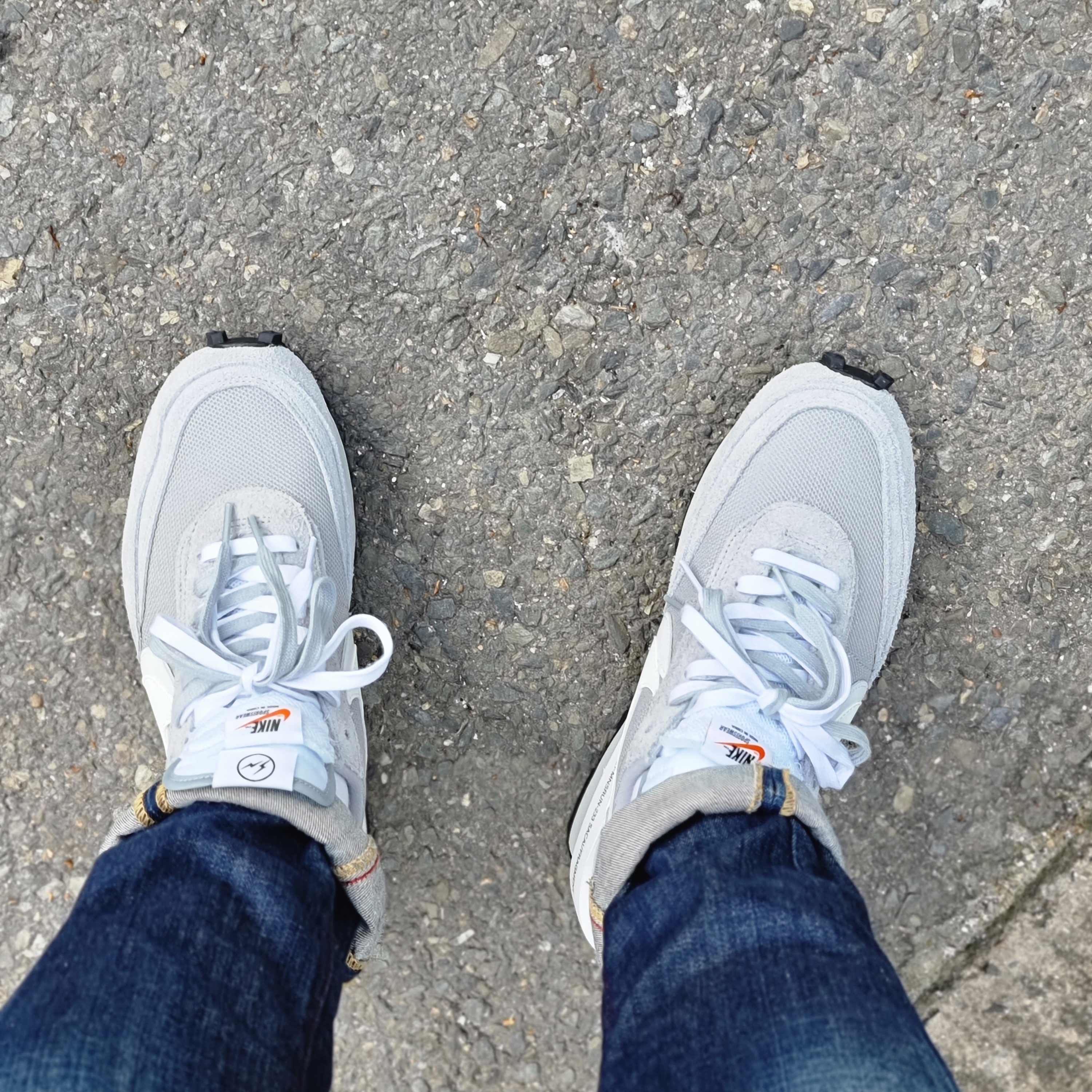 Nike x Sacai x Fragment LDWaffle Light Smoke Grey 착용 스타일