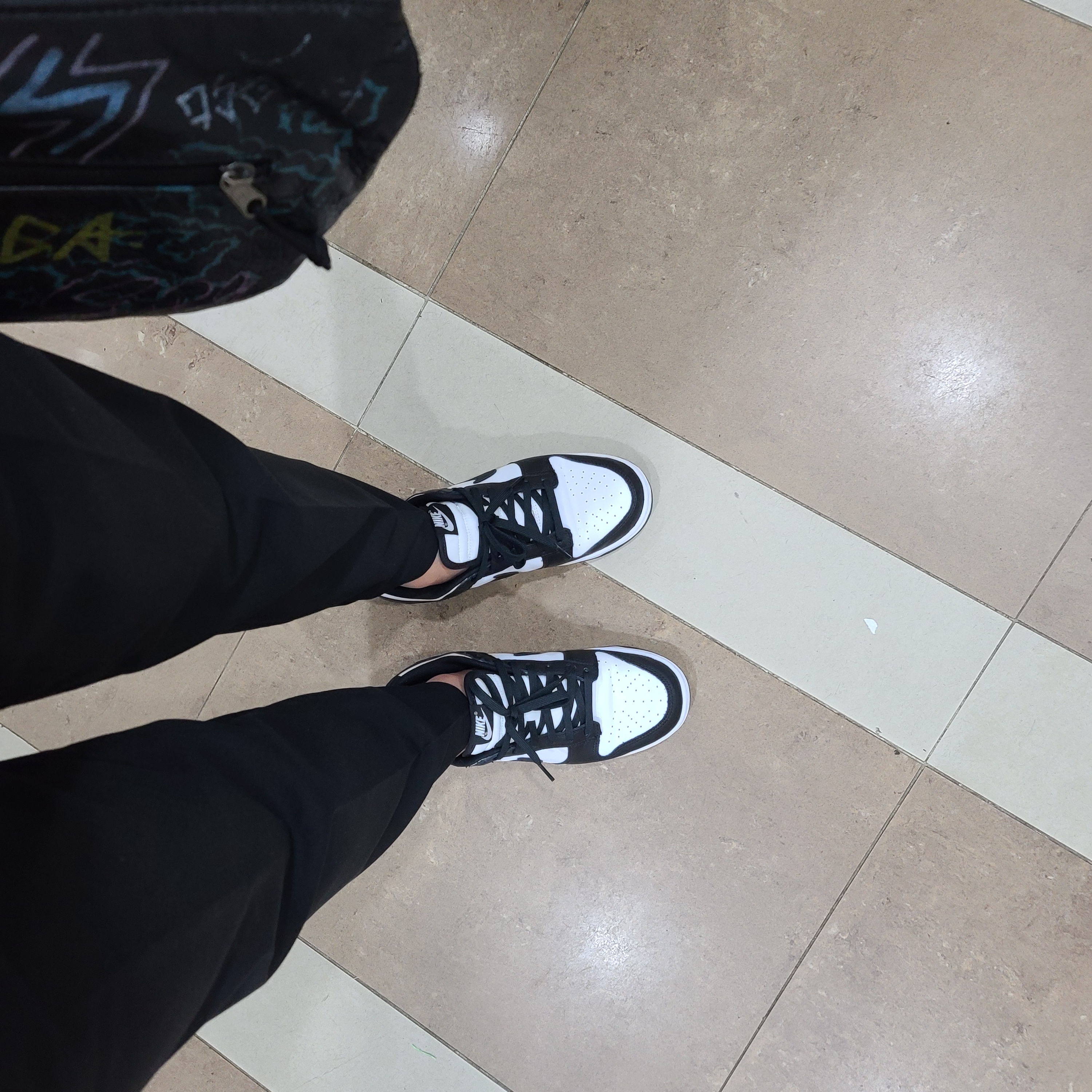 Nike Dunk Low Retro Black 착용 스타일
