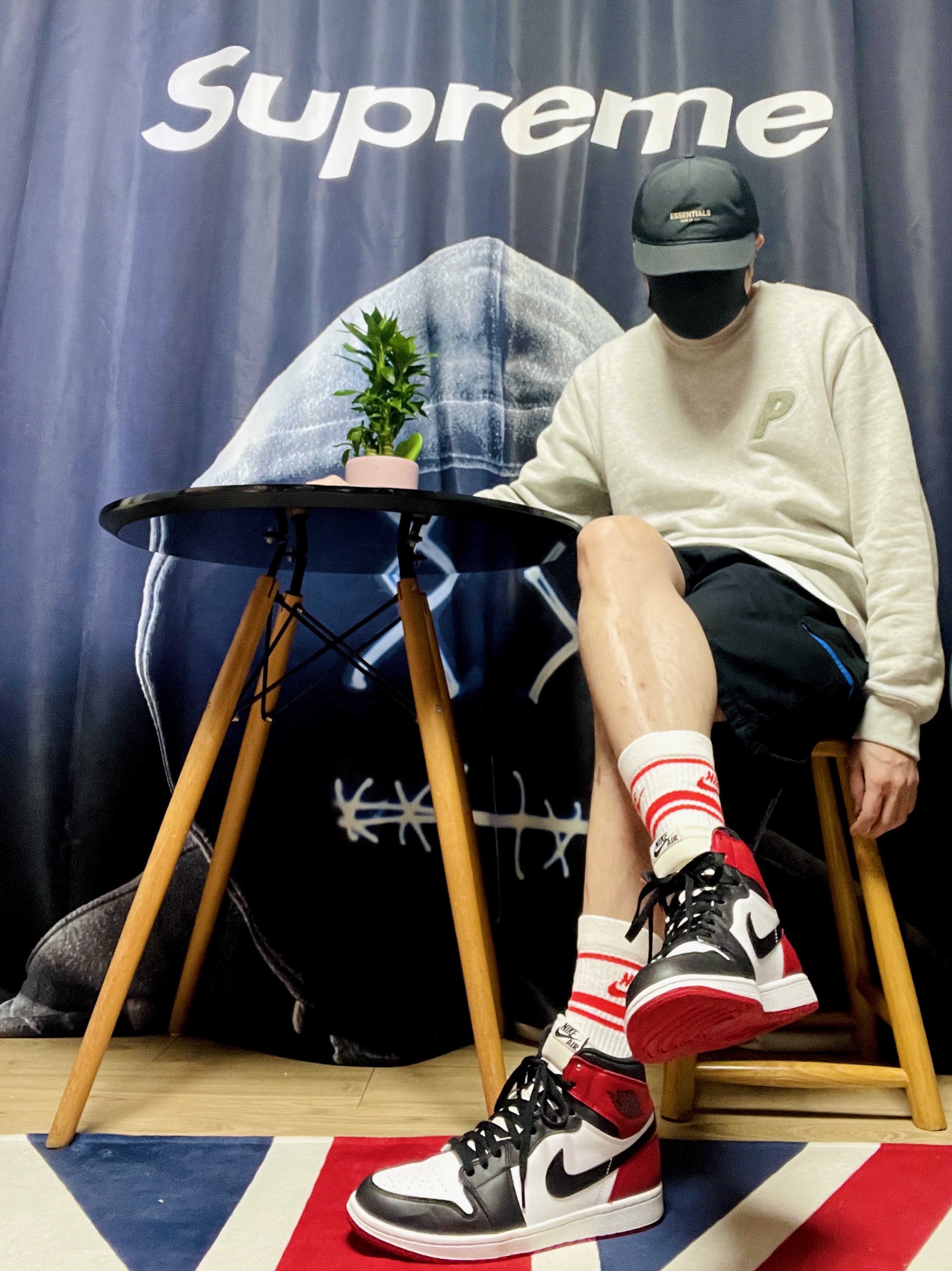 Jordan 1 Retro Black Toe 2013, Palace P-3 Chenille Crew Grey Marl - 21SS 착용 스타일