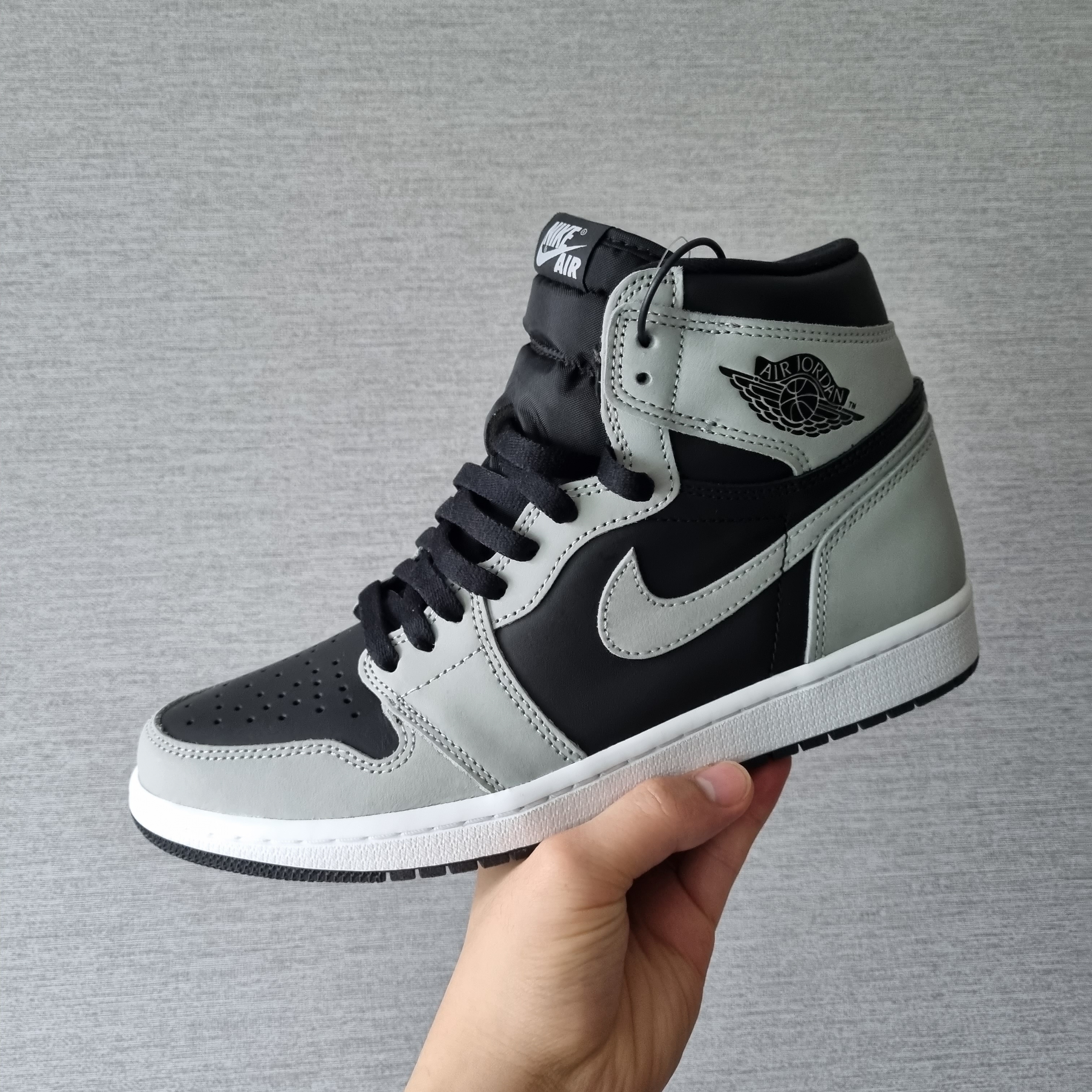 Jordan 1 Retro High OG Shadow 2.0 착용 스타일