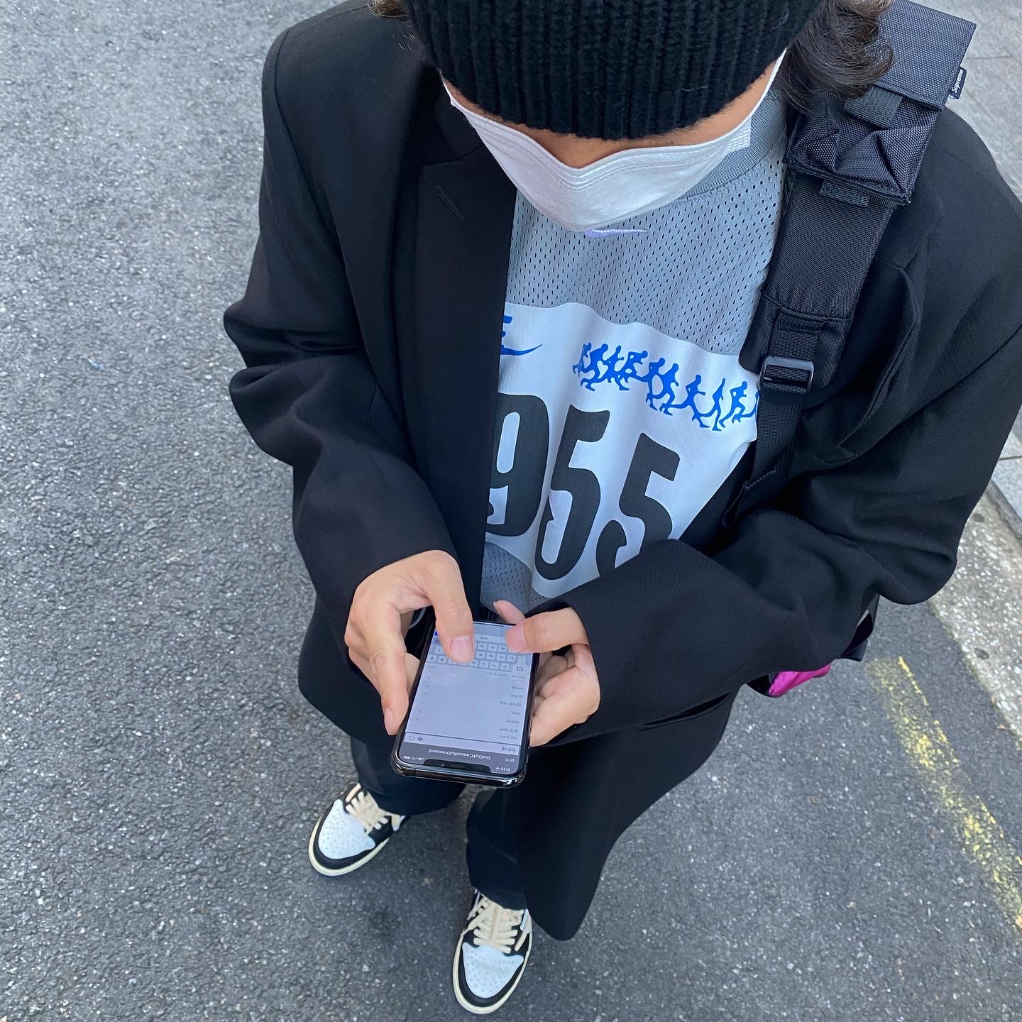 Jordan 1 x Travis Scott x Fragment Retro Low OG SP Military Blue, Nike x Off-White NRG Pants Black 착용 스타일 - 2